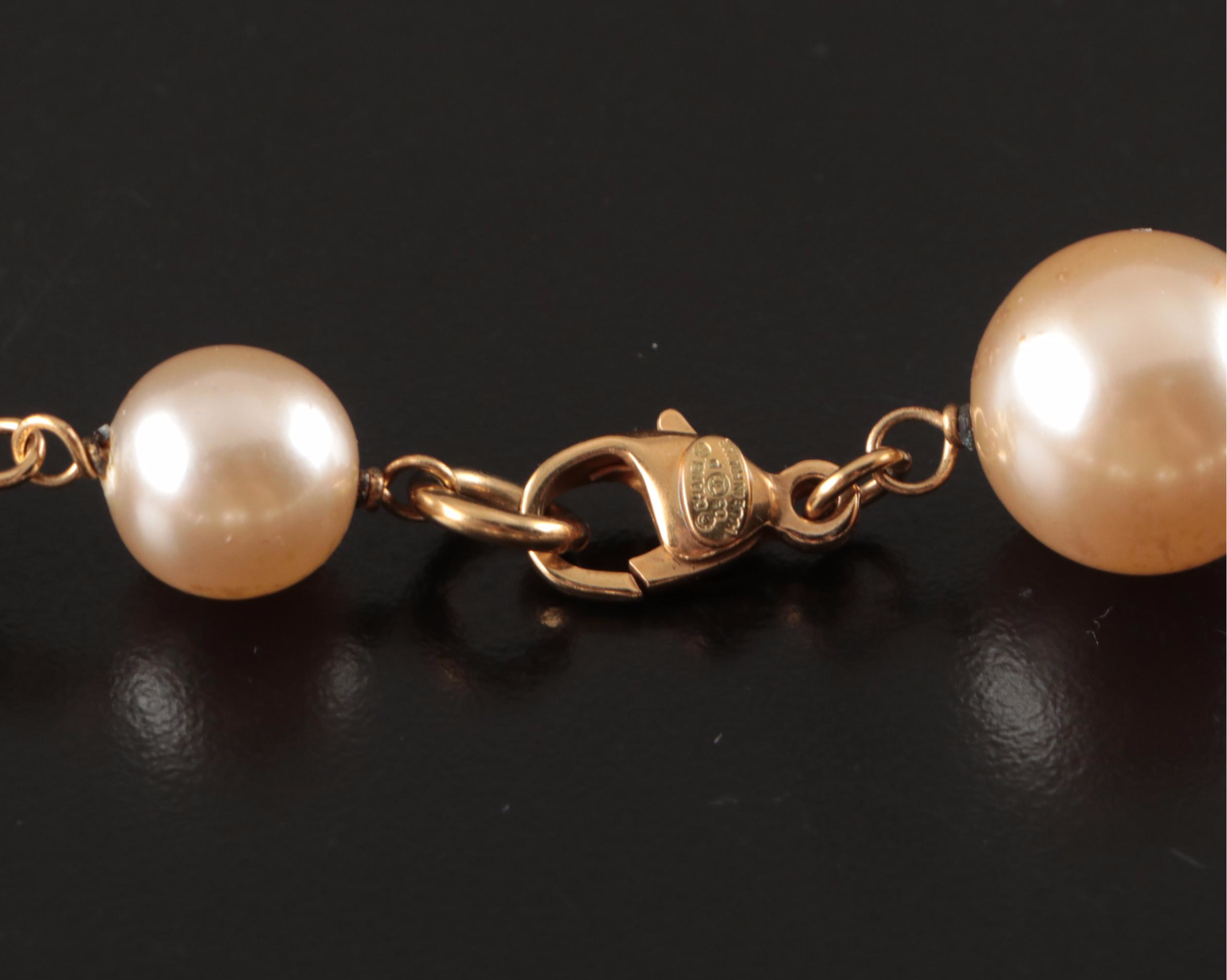 Chanel Imitation Pearl Clover Dangle Pendant Necklace