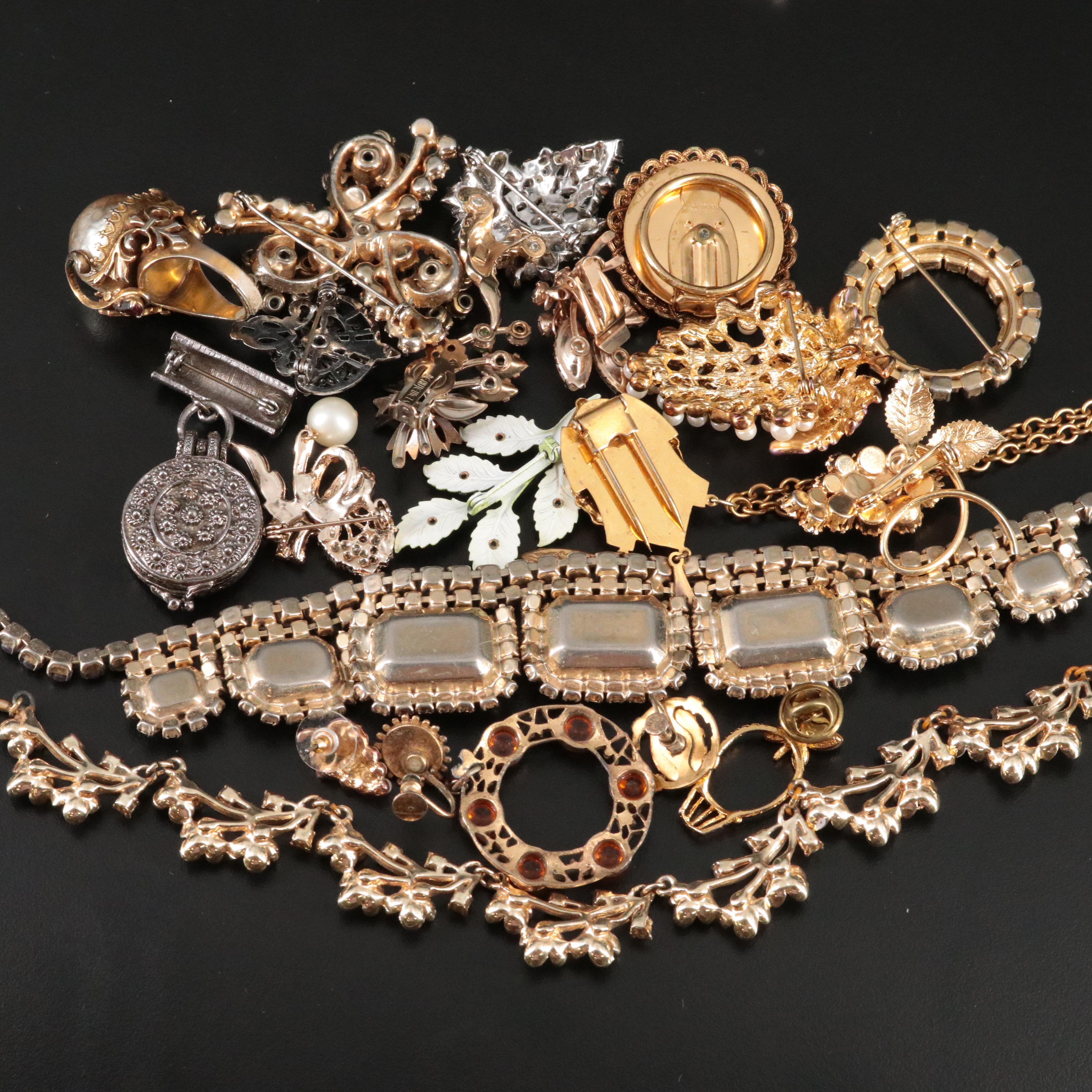 Venetian Wedding Cake Beads Featured in Vintage Jewelry Collection