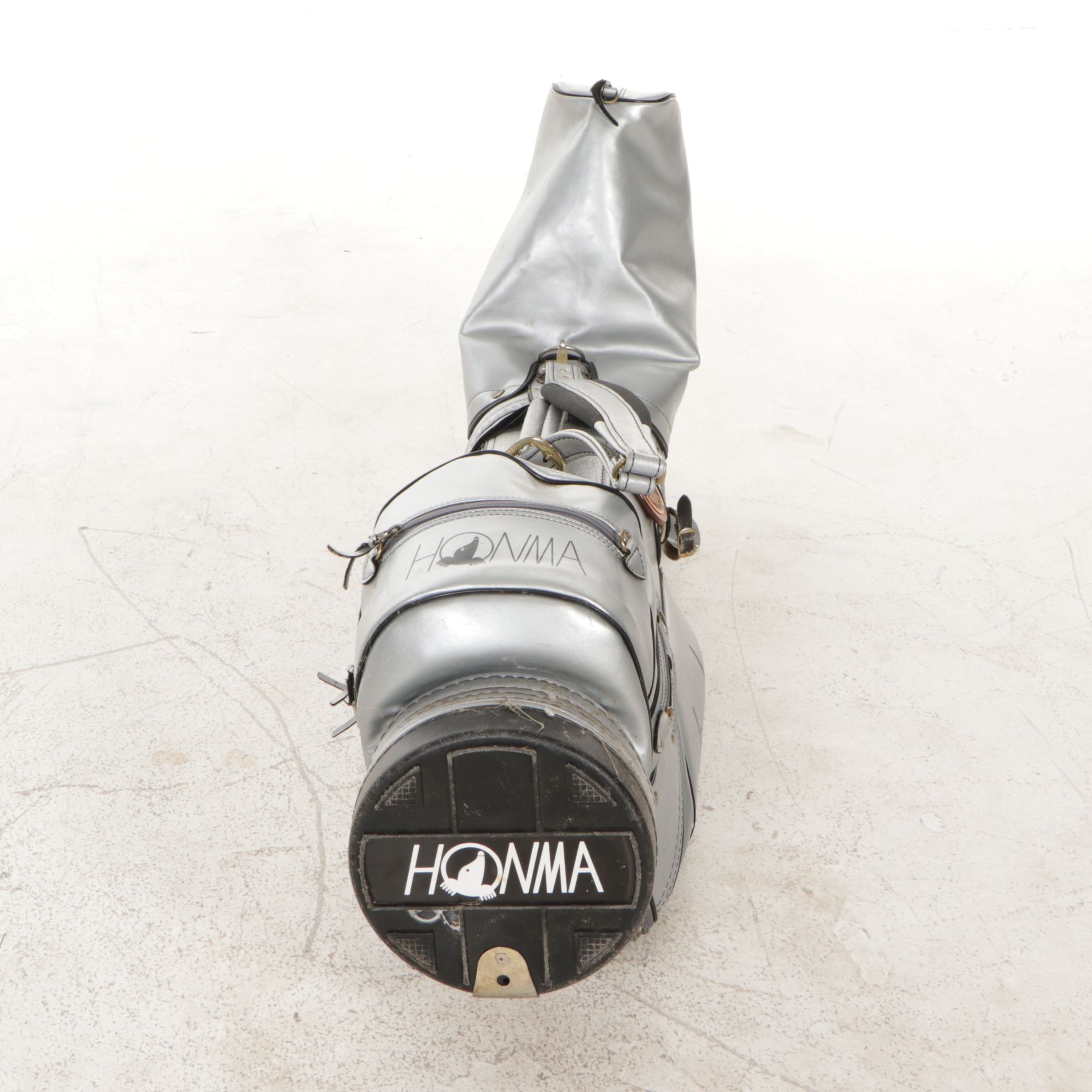 Honma Metallic Leather Golf Bag with Ladies Wood Club, Irons and More