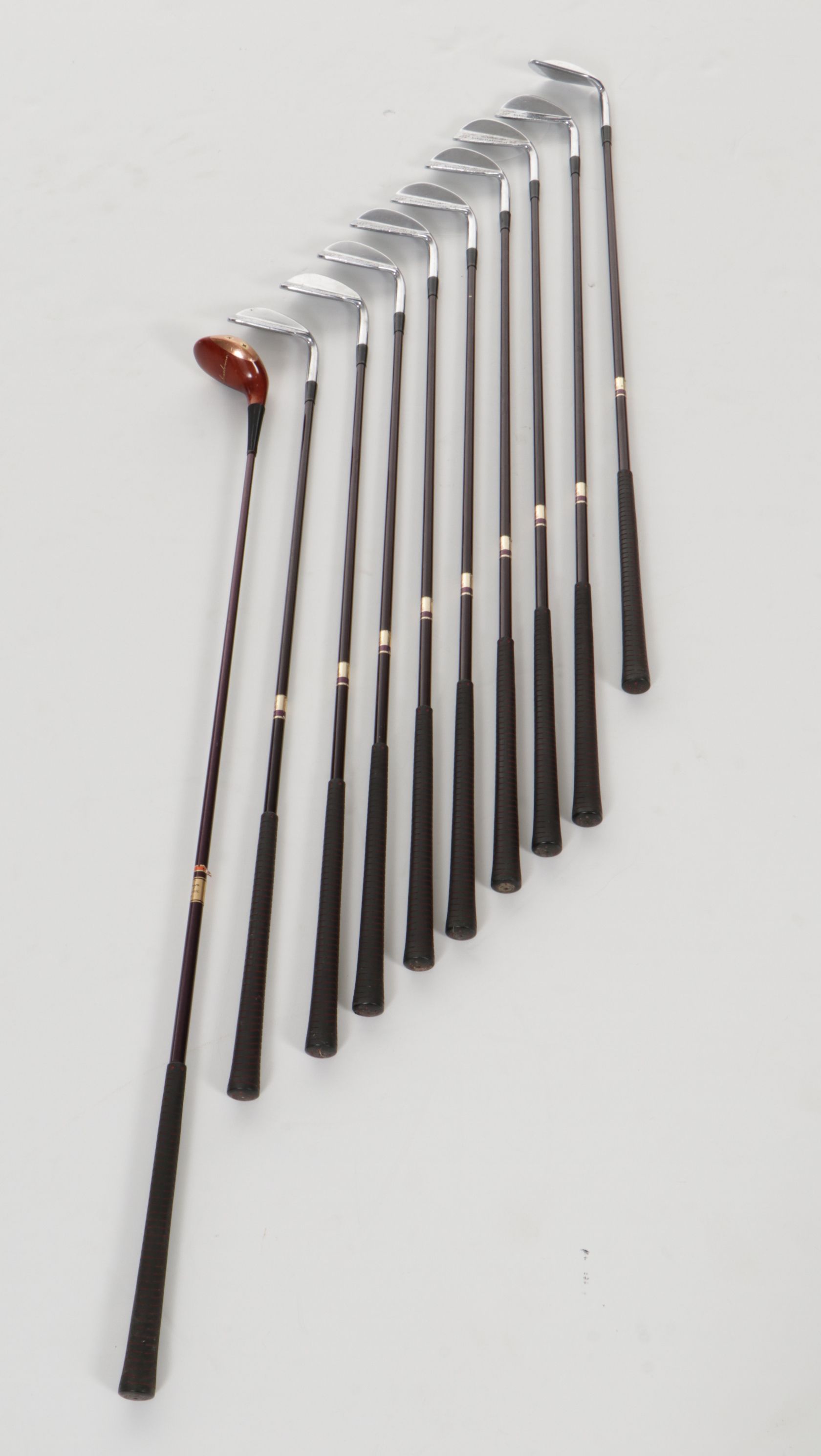 Honma Metallic Leather Golf Bag with Ladies Wood Club, Irons and More