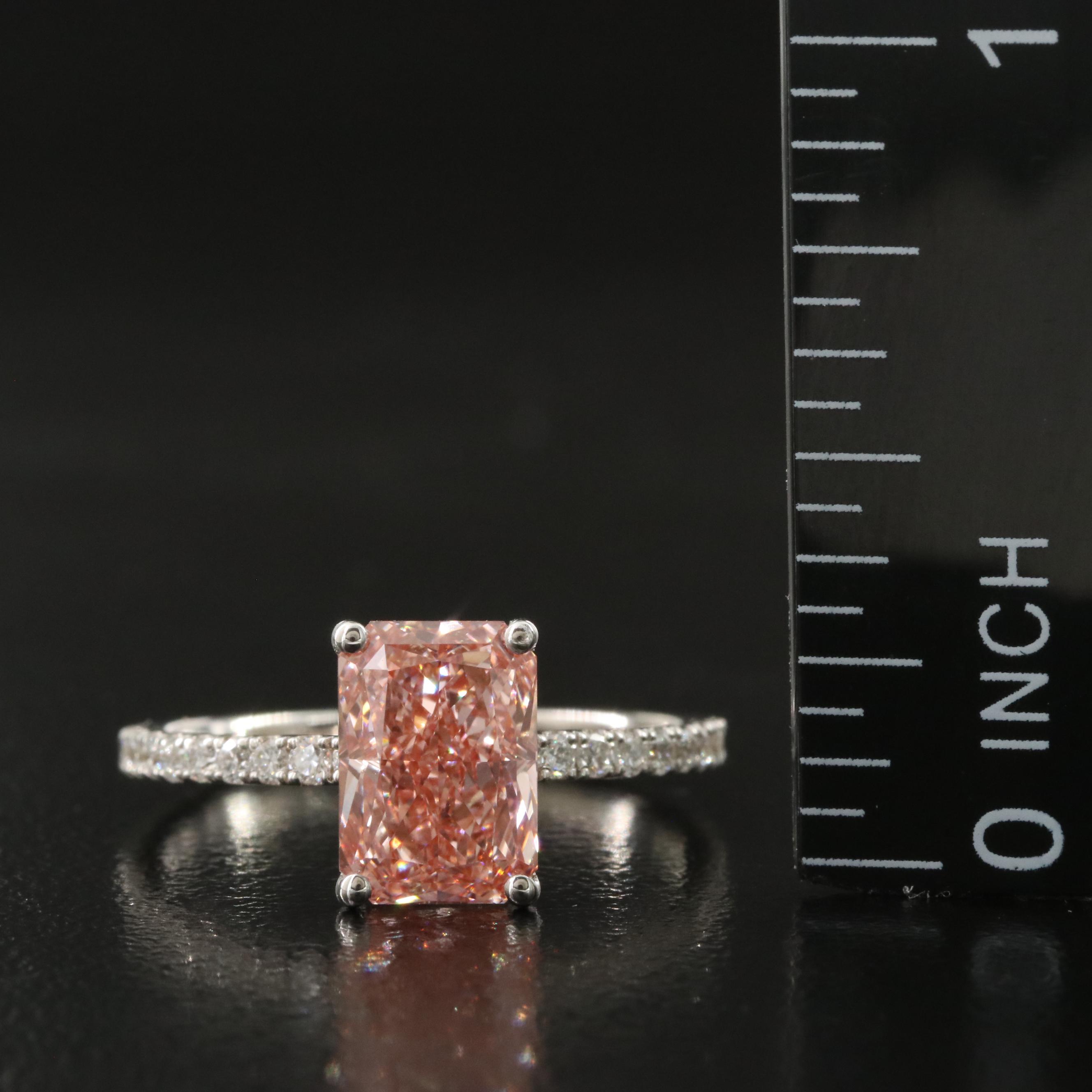 18K 2.28 CTW Lab Grown Diamond Ring with IGI Report and Fancy Pink Center