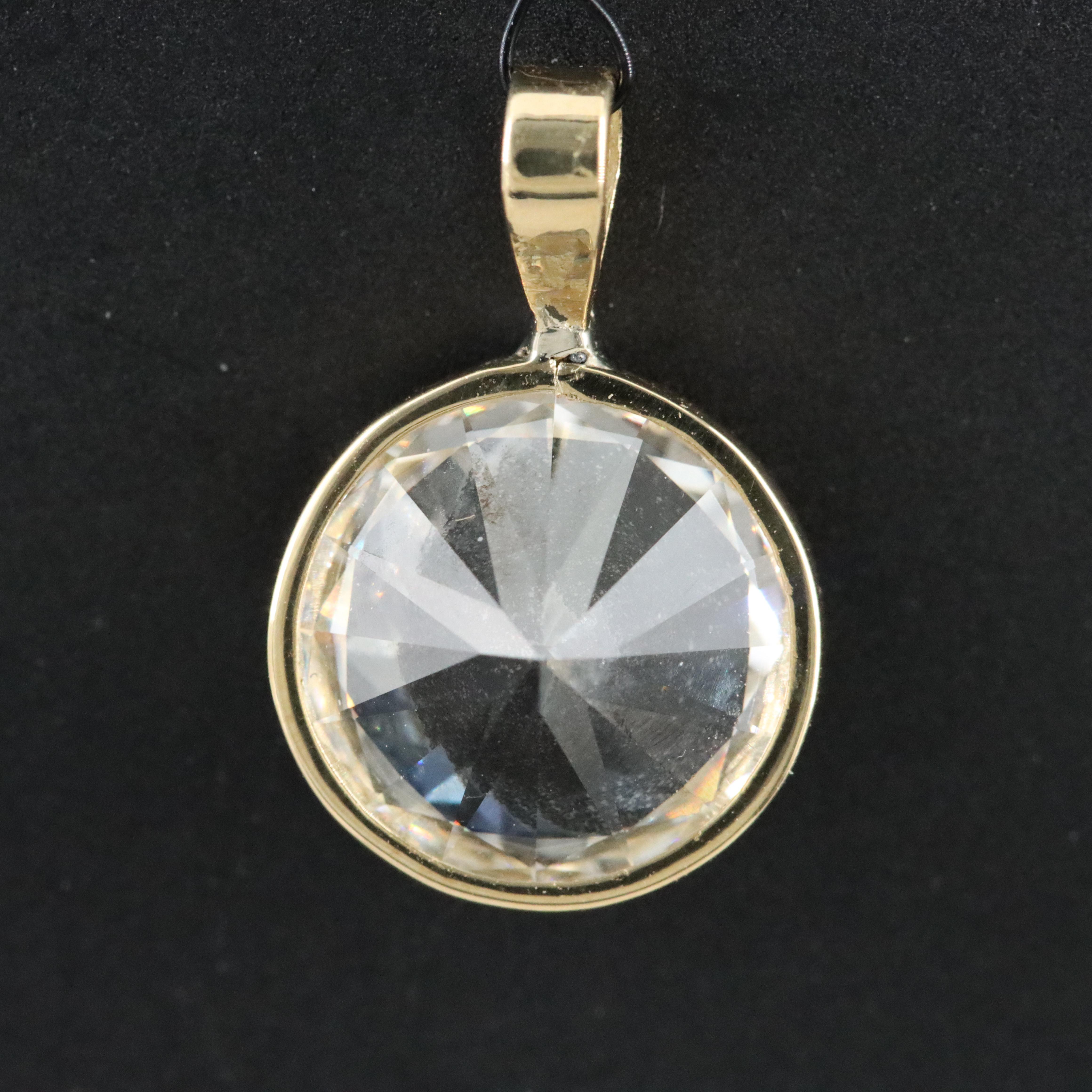 18K 2.53 CT Lab Grown Diamond Pendant with IGI Report