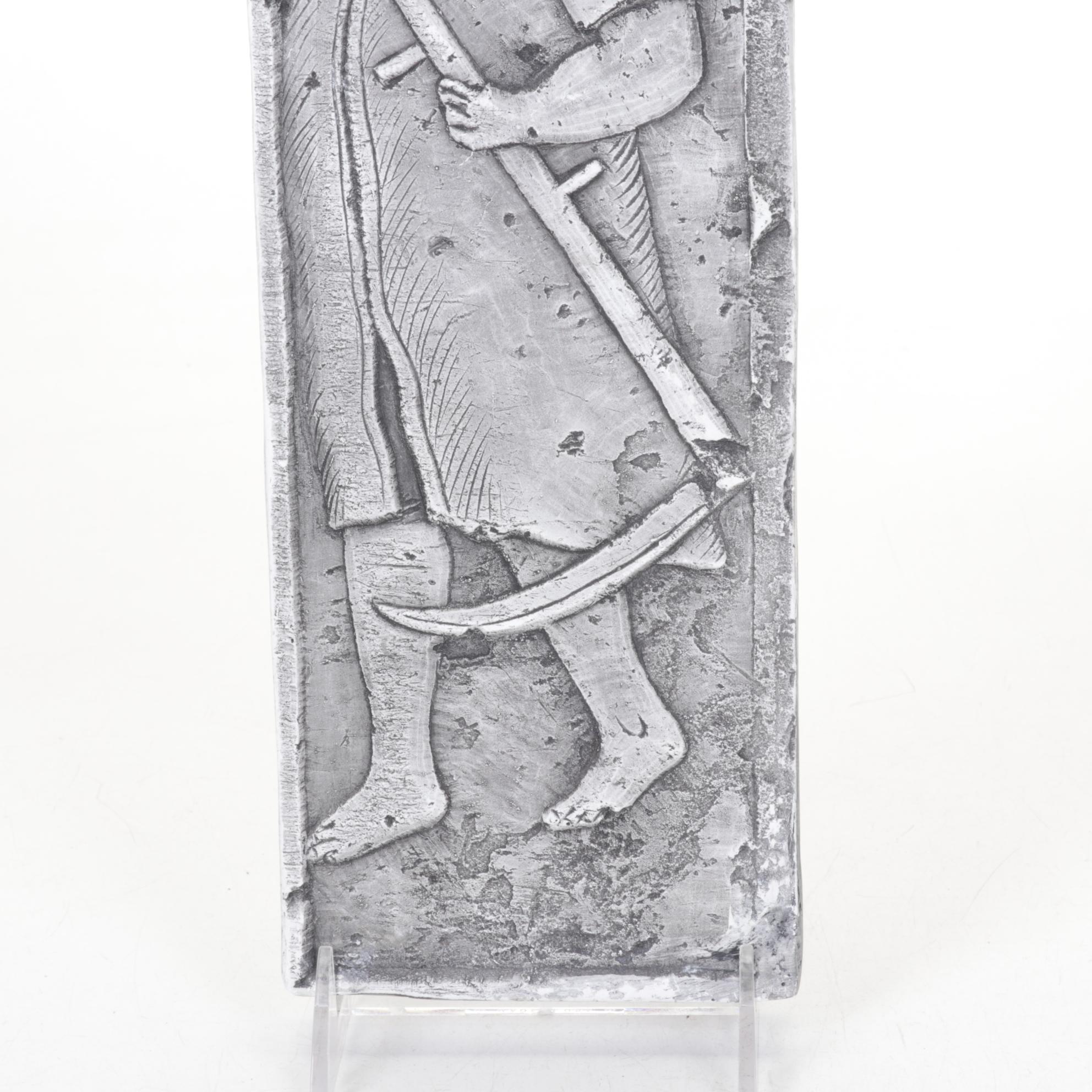 Wild Goose Studio "Vocatus Atque Non Vocatus..." and Father Time Replica Plaques