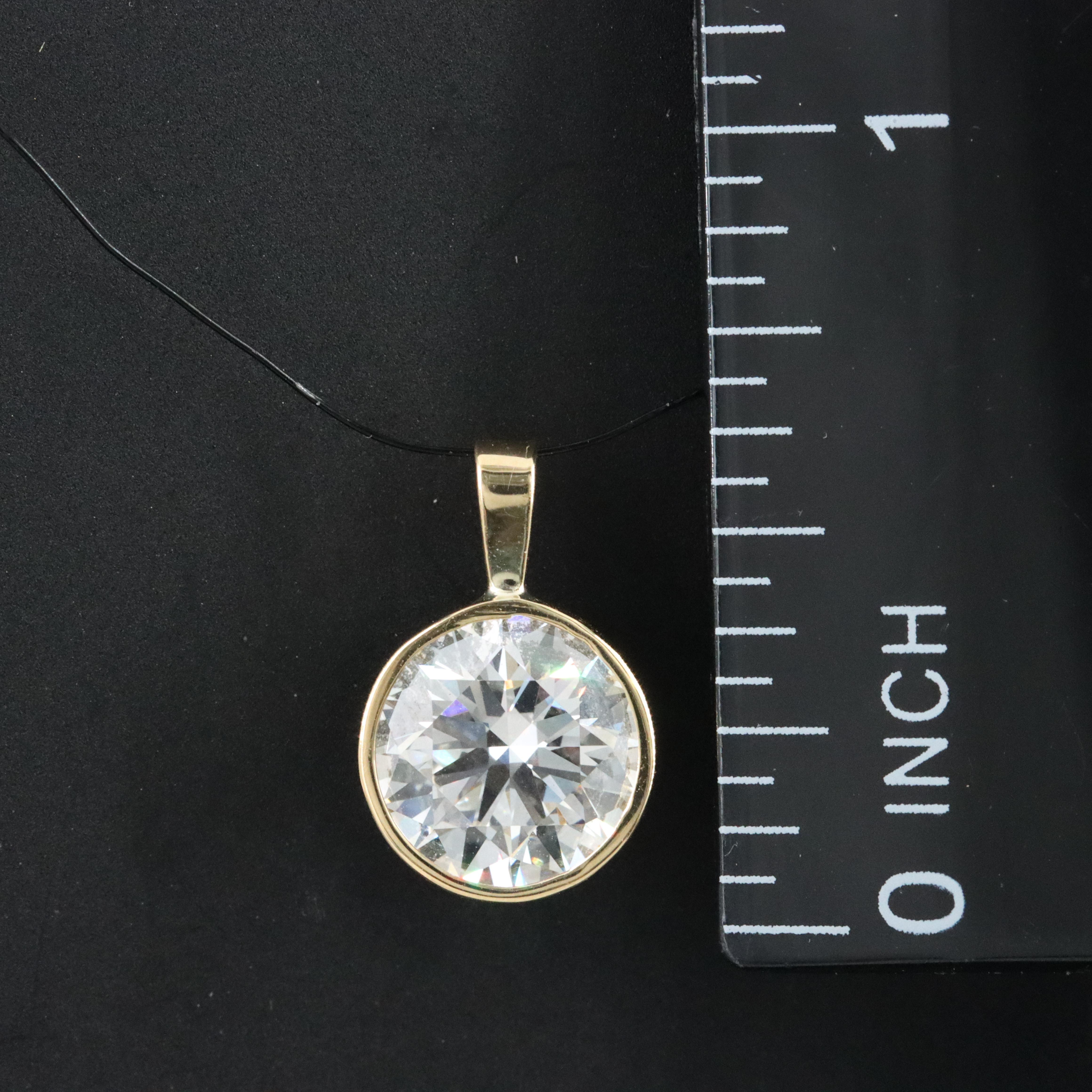 18K 2.57 CT Lab Grown Diamond Pendant with IGI Report