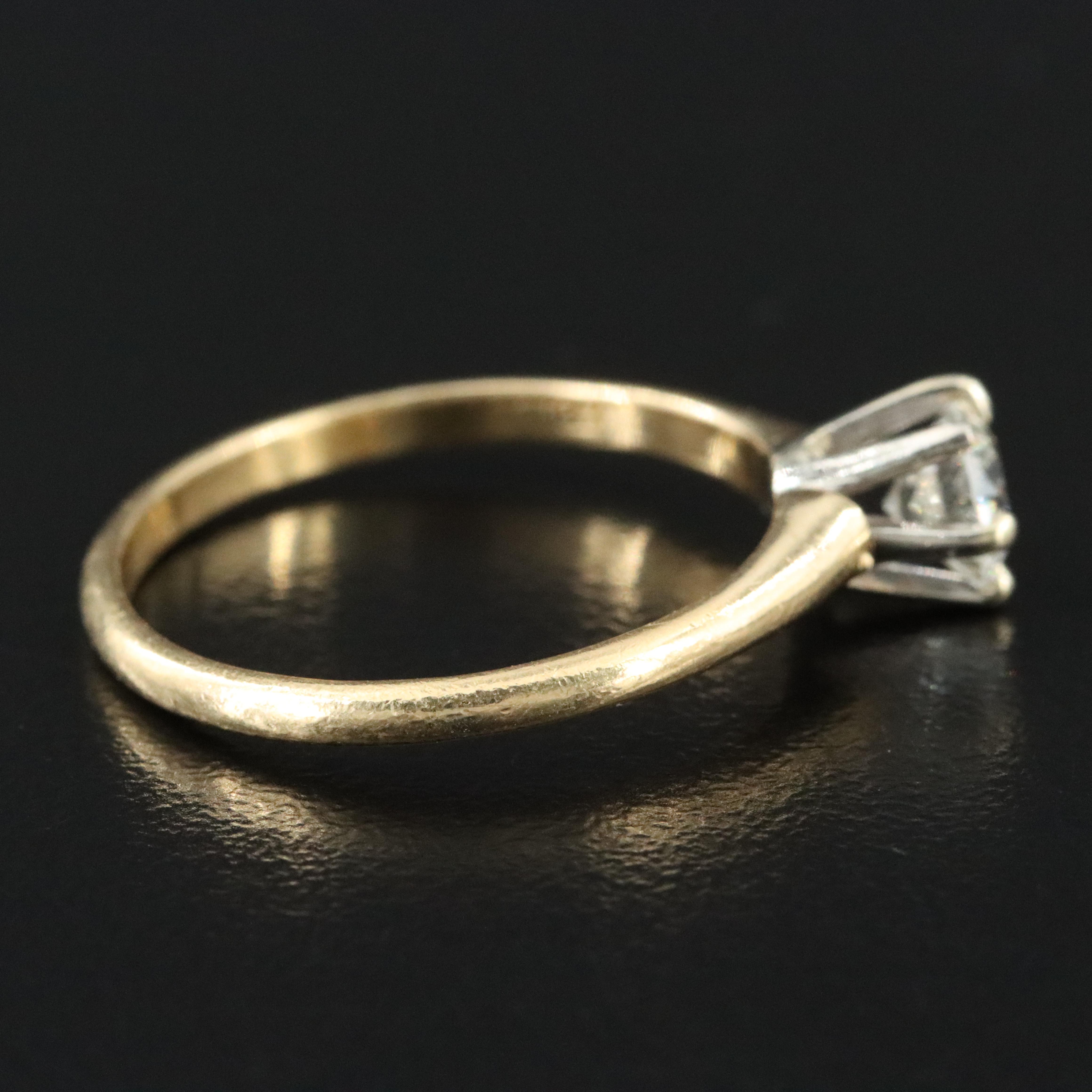 18K 0.61 CT Diamond Solitaire Ring