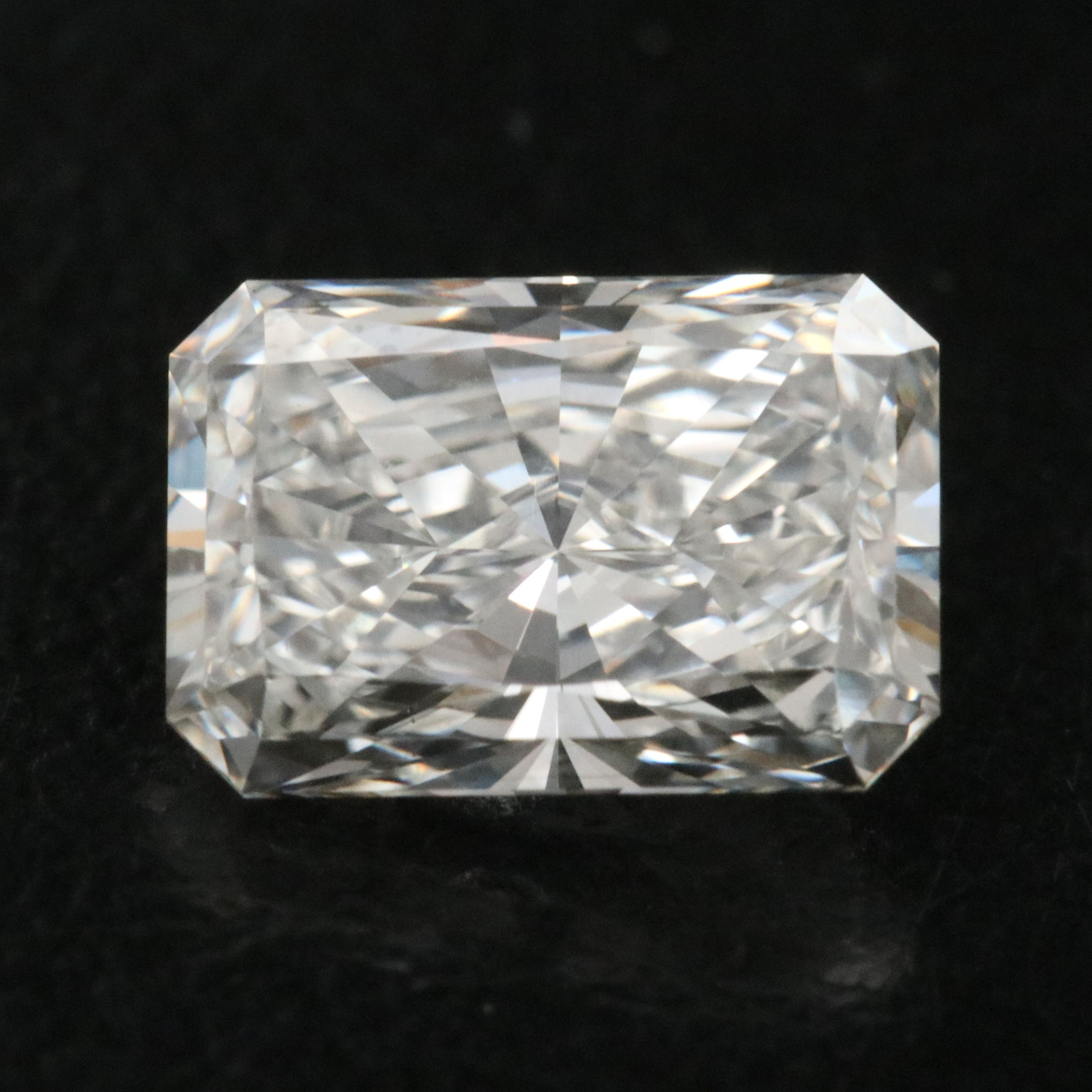 Loose 1.34 CT Lab Grown Diamond with IGI Report