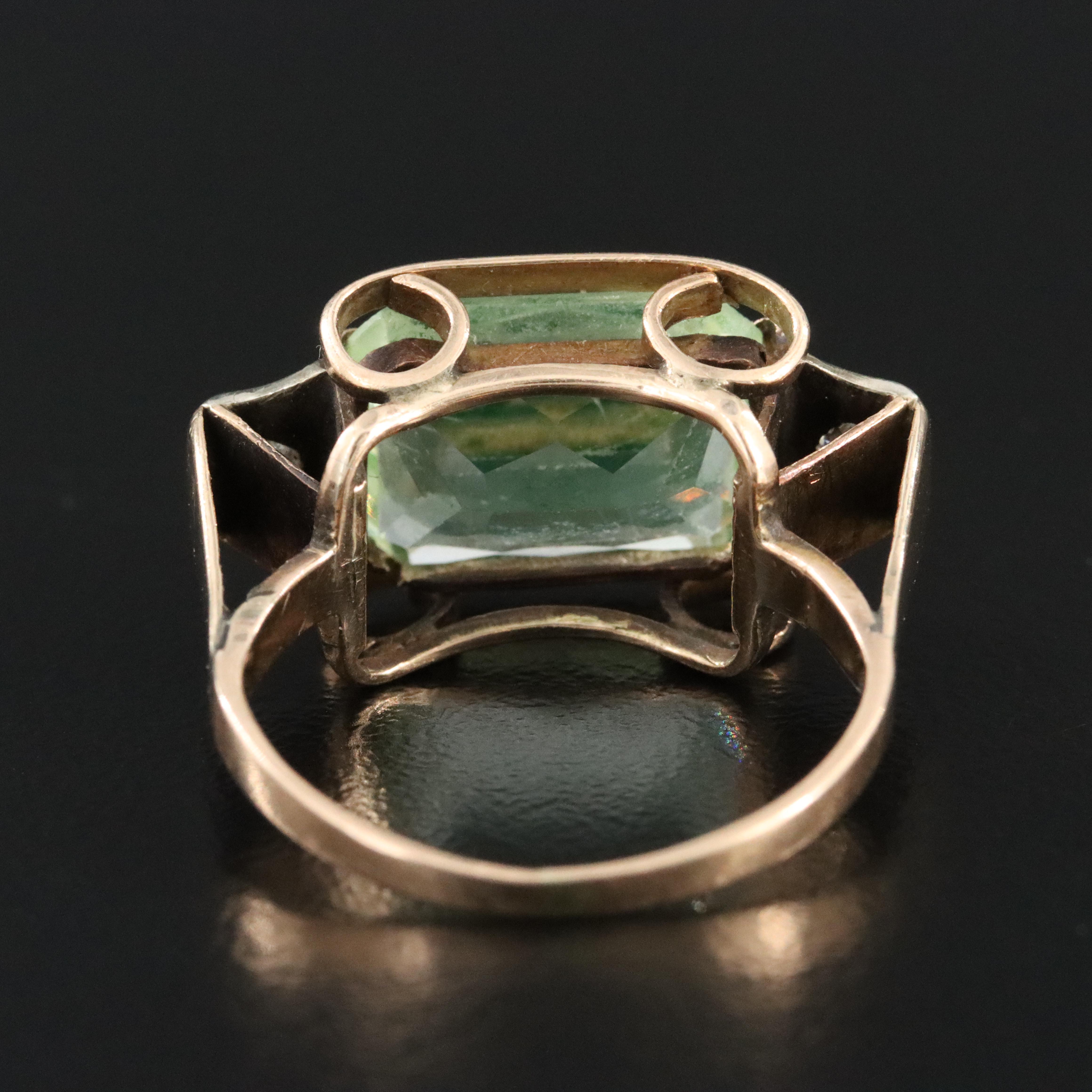 Vintage 14K Spinel and Diamond East-West Ring