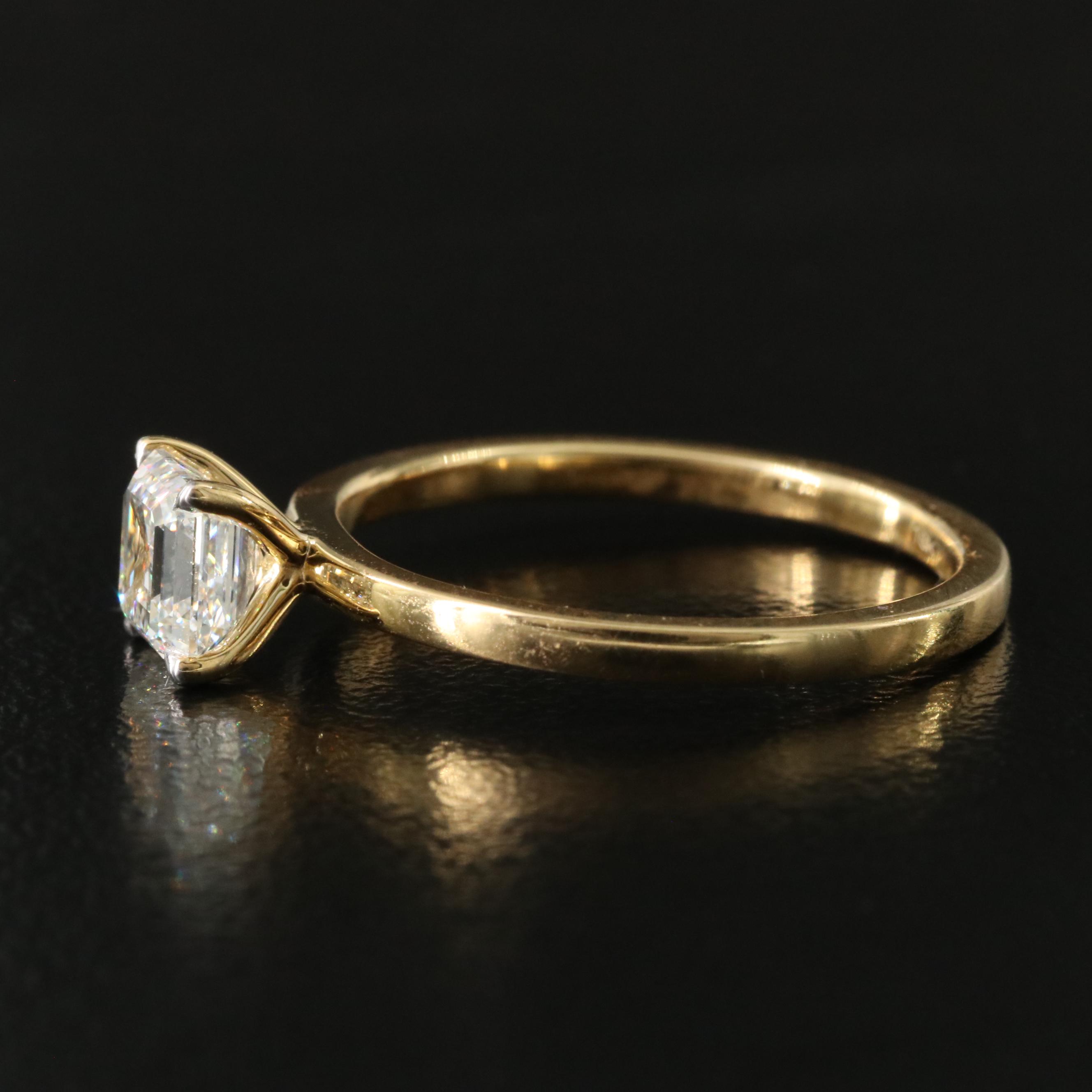 18K 0.90 CT Internally Flawless Diamond Ring with GIA Report