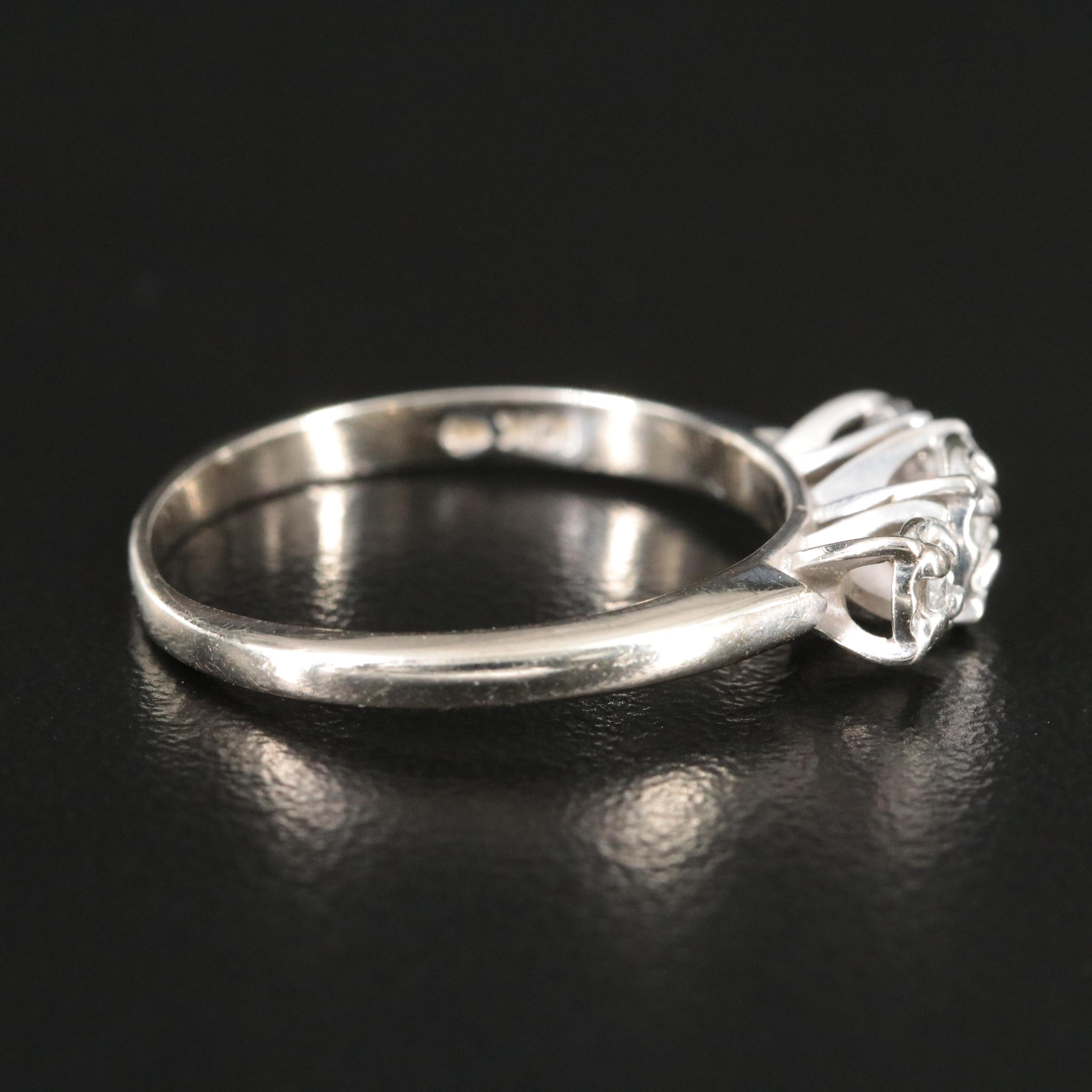Vintage 10K 0.20 CTW Diamond Ring