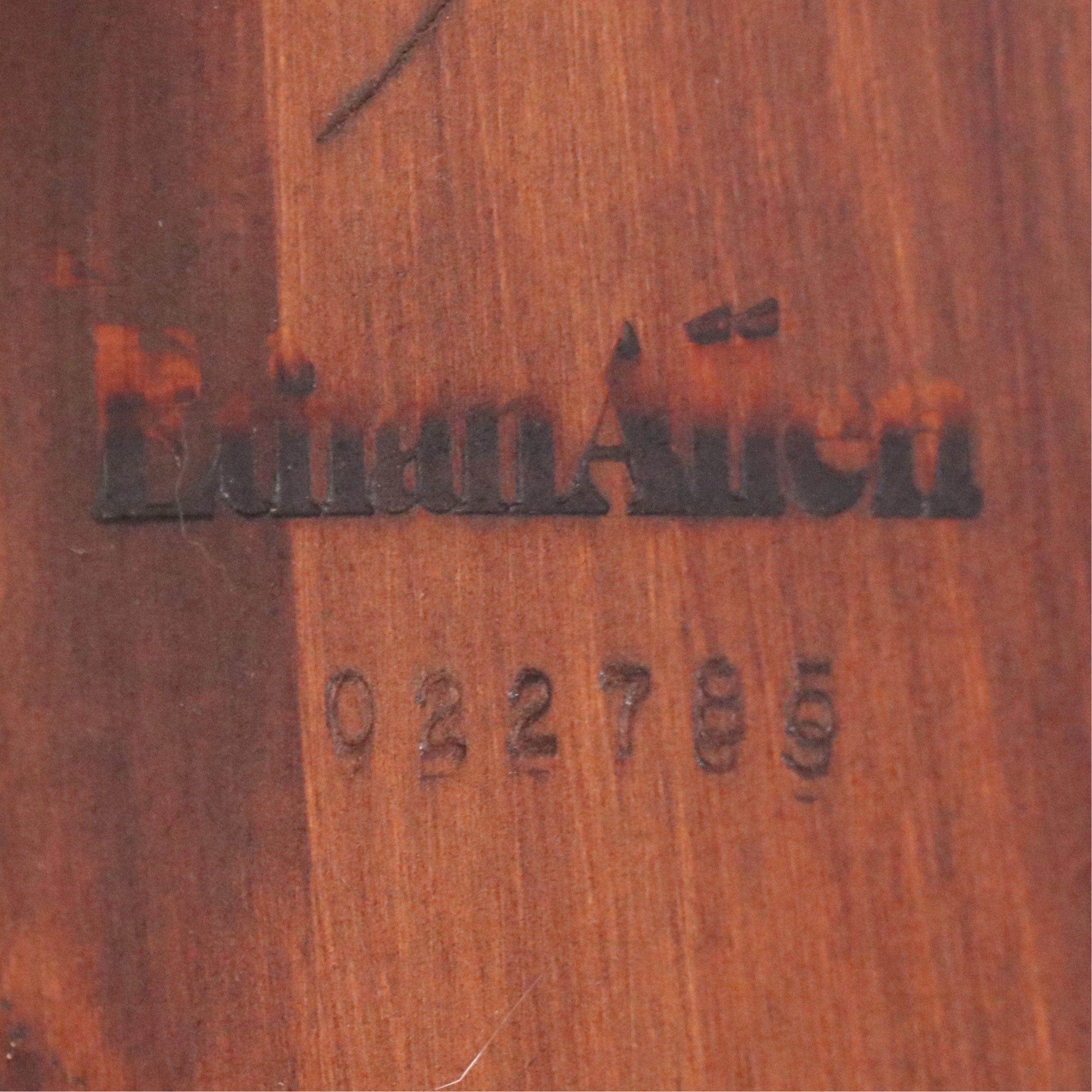 Ethan Allen Colonial Style Wooden Side Table, Mid to Late 20th Century