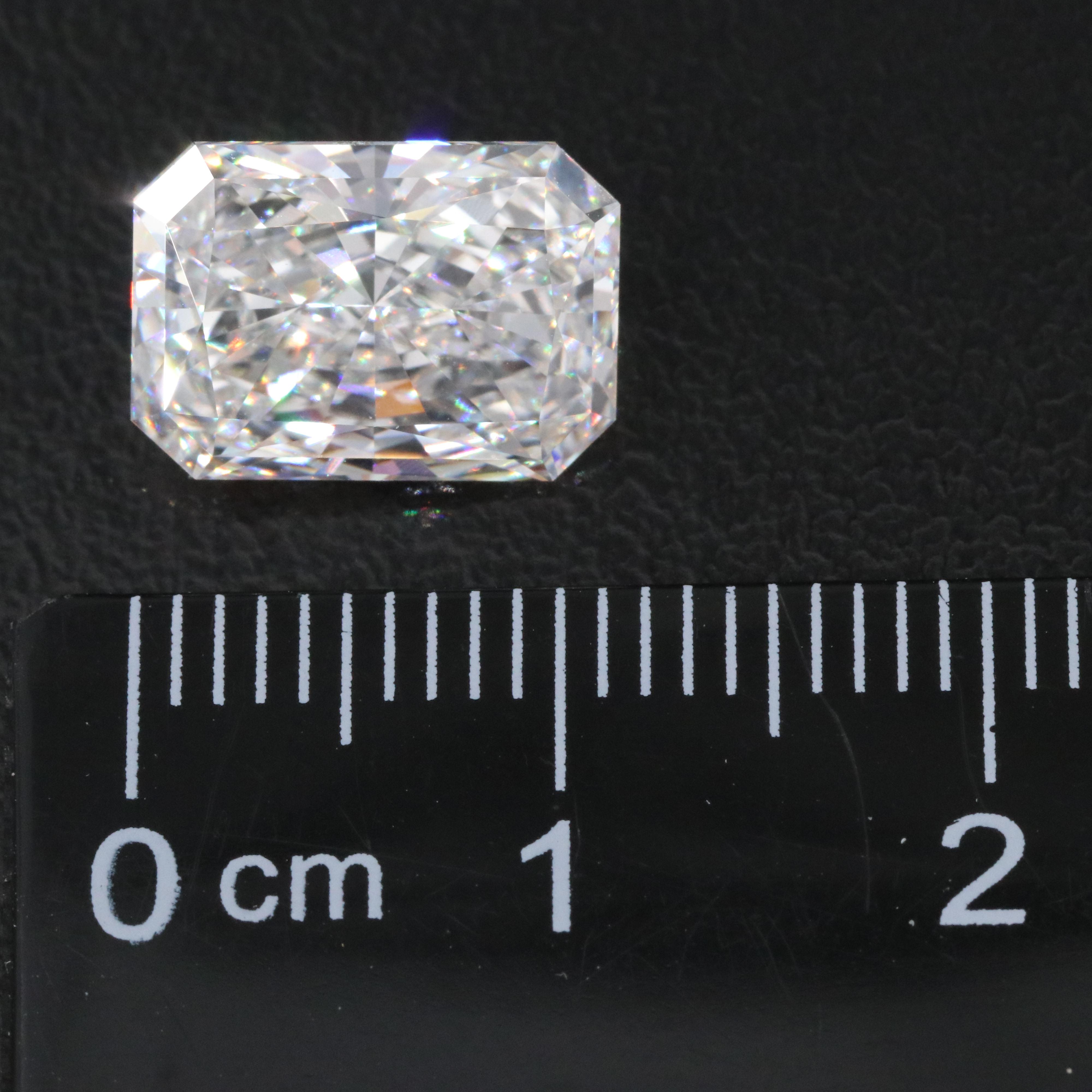 Loose 4.08 CT Lab Grown Diamond with IGI Report