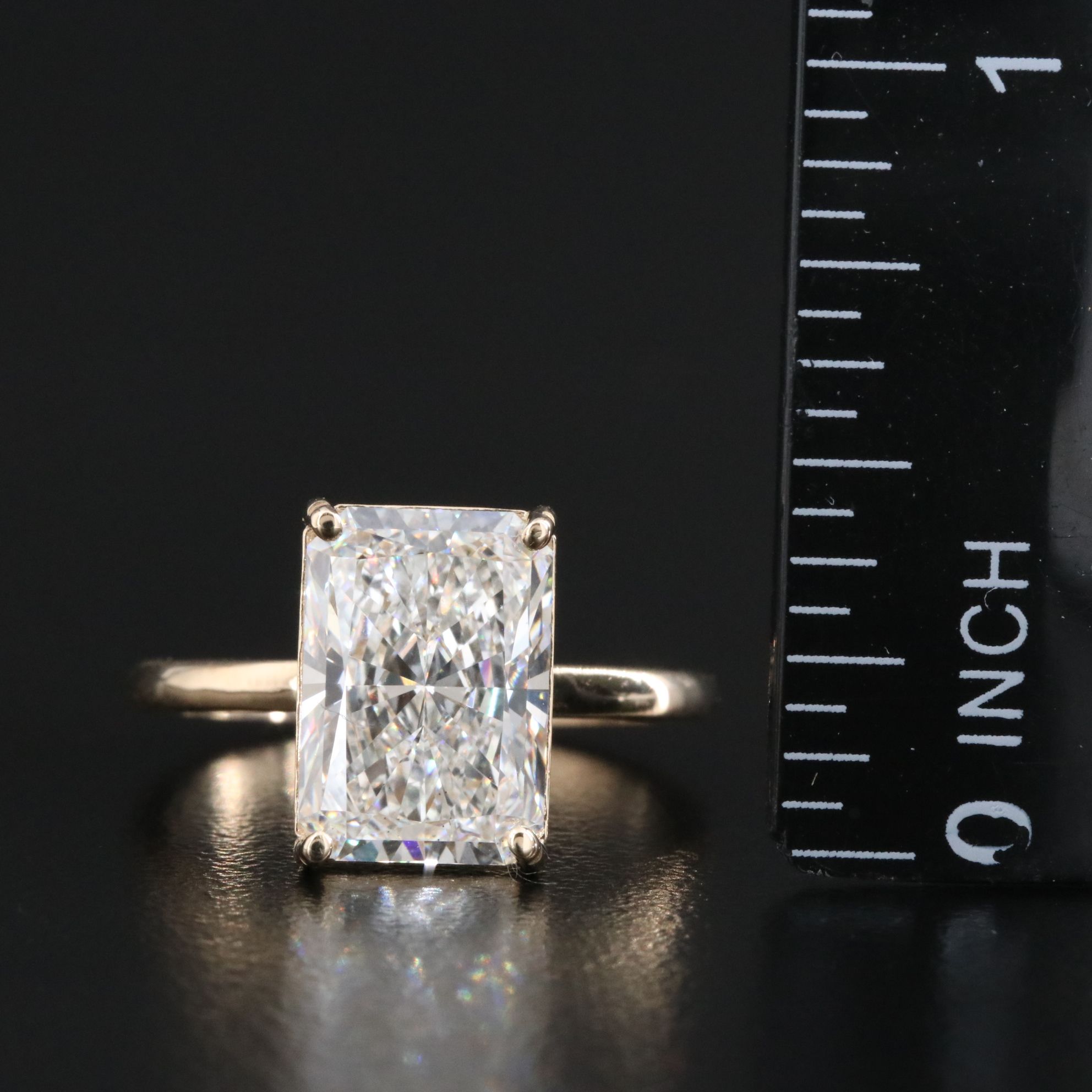 14K 4.03 CT Lab Grown Diamond Solitaire Ring with IGI Report