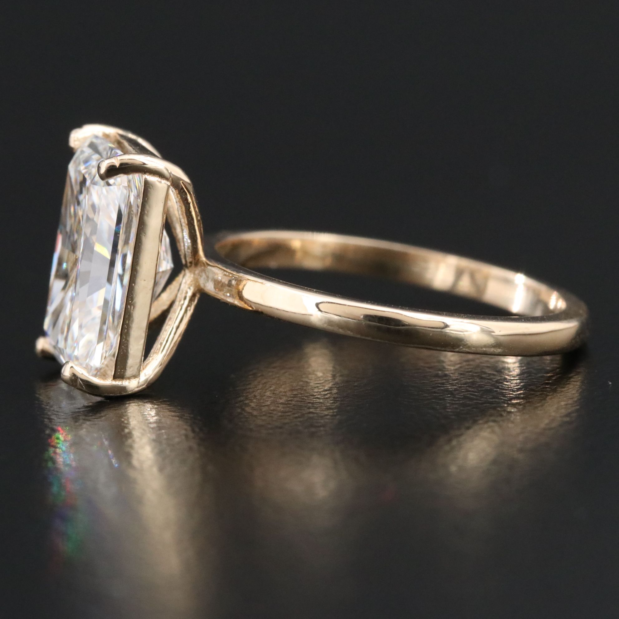 14K 4.03 CT Lab Grown Diamond Solitaire Ring with IGI Report