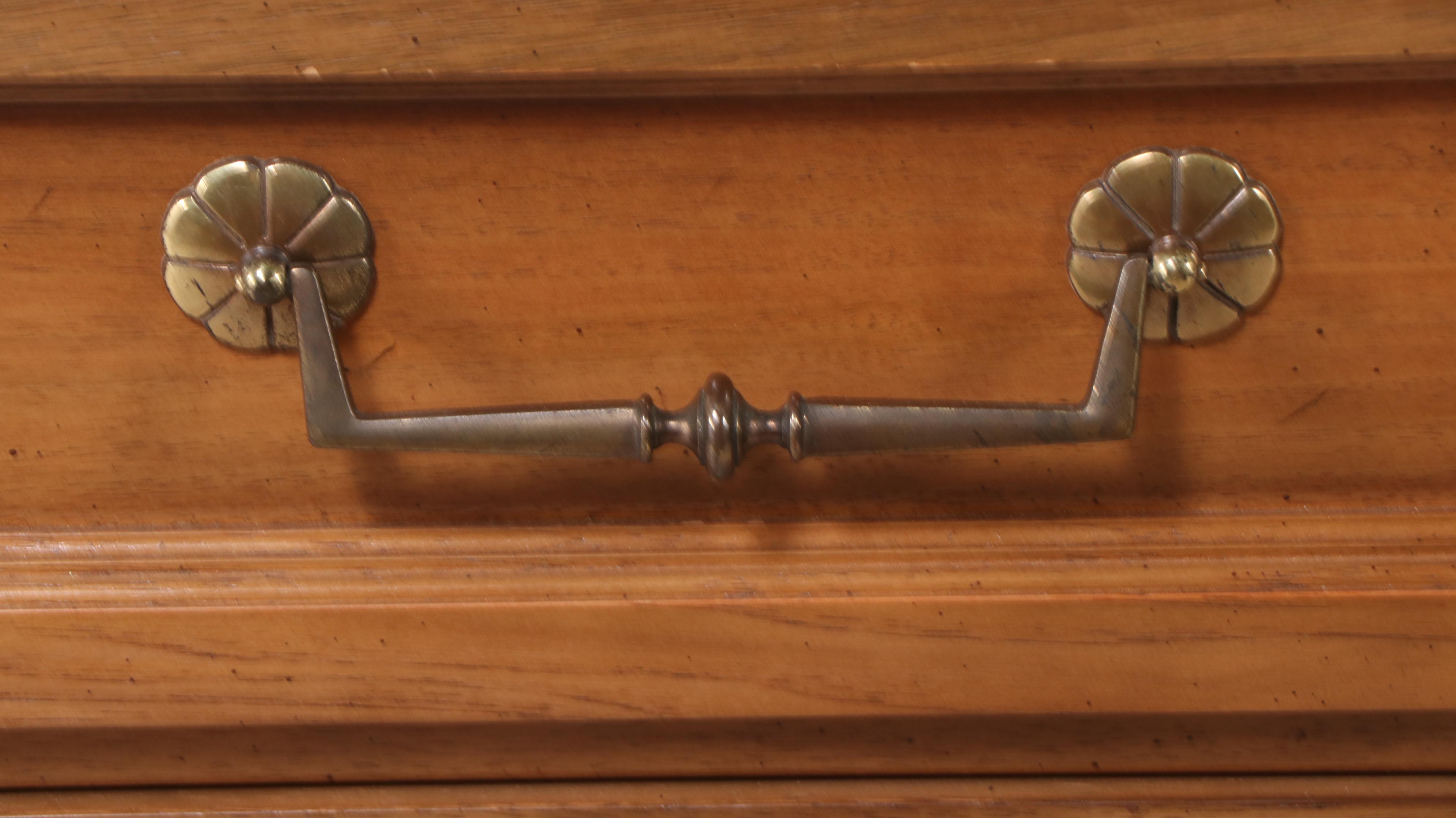 Mid Century Modern Style Walnut Finish Sideboard, Mid to Late 20th Century