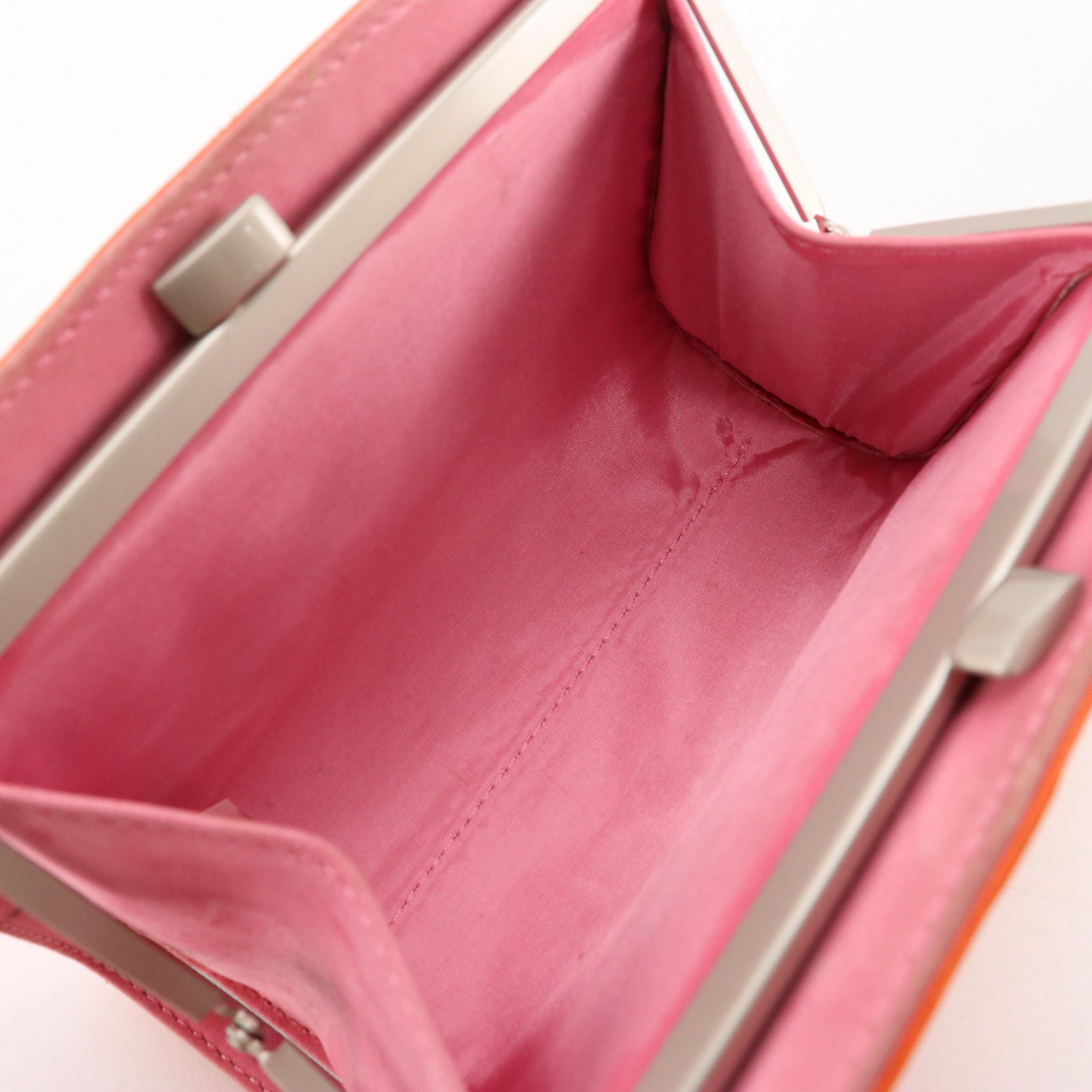 Designers Guild Grain Leather Kiss Lock and Snap Clutch Wallet