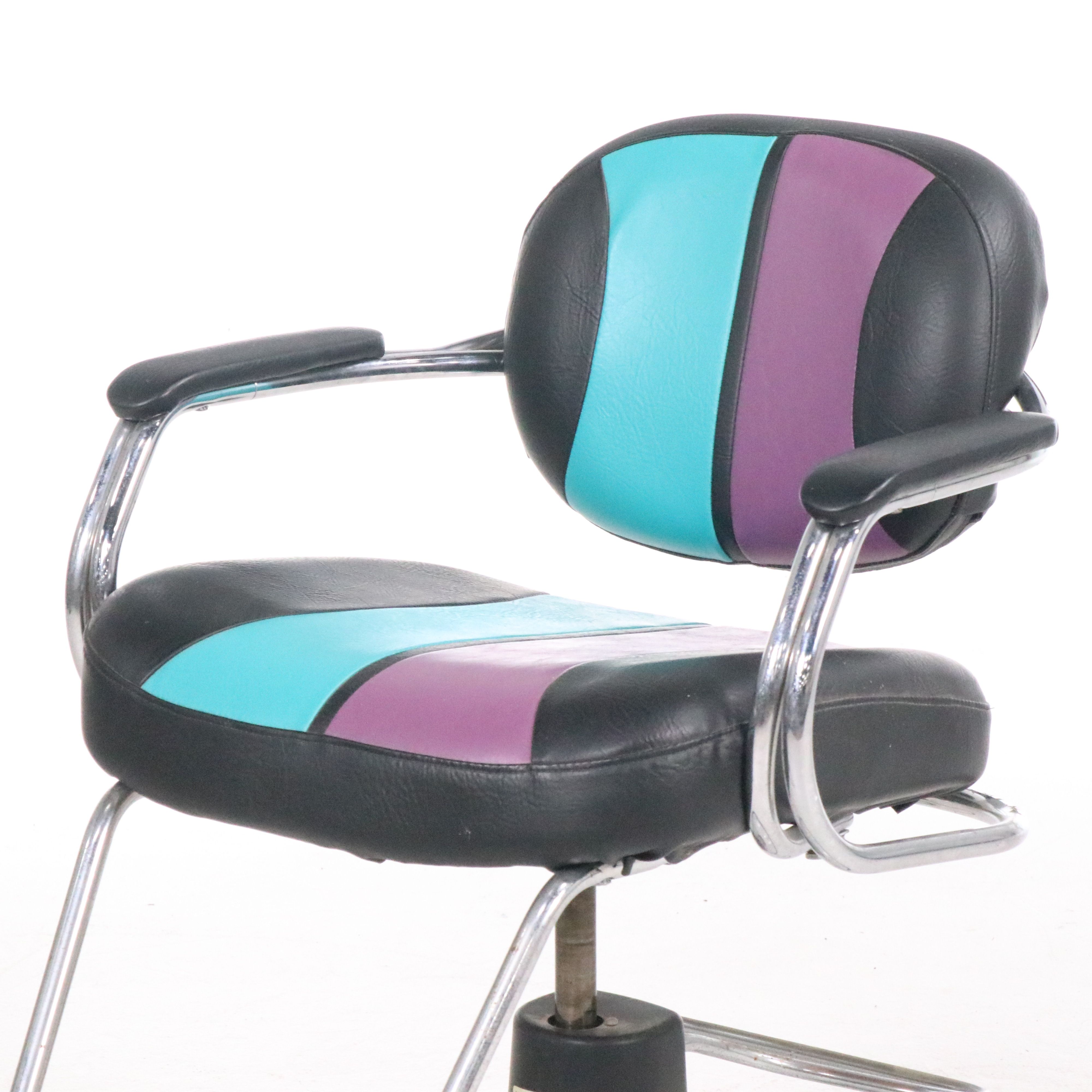 Belvedere Company Faux Leather Upholstered Hydraulic Barber's Chair, Late 20th C