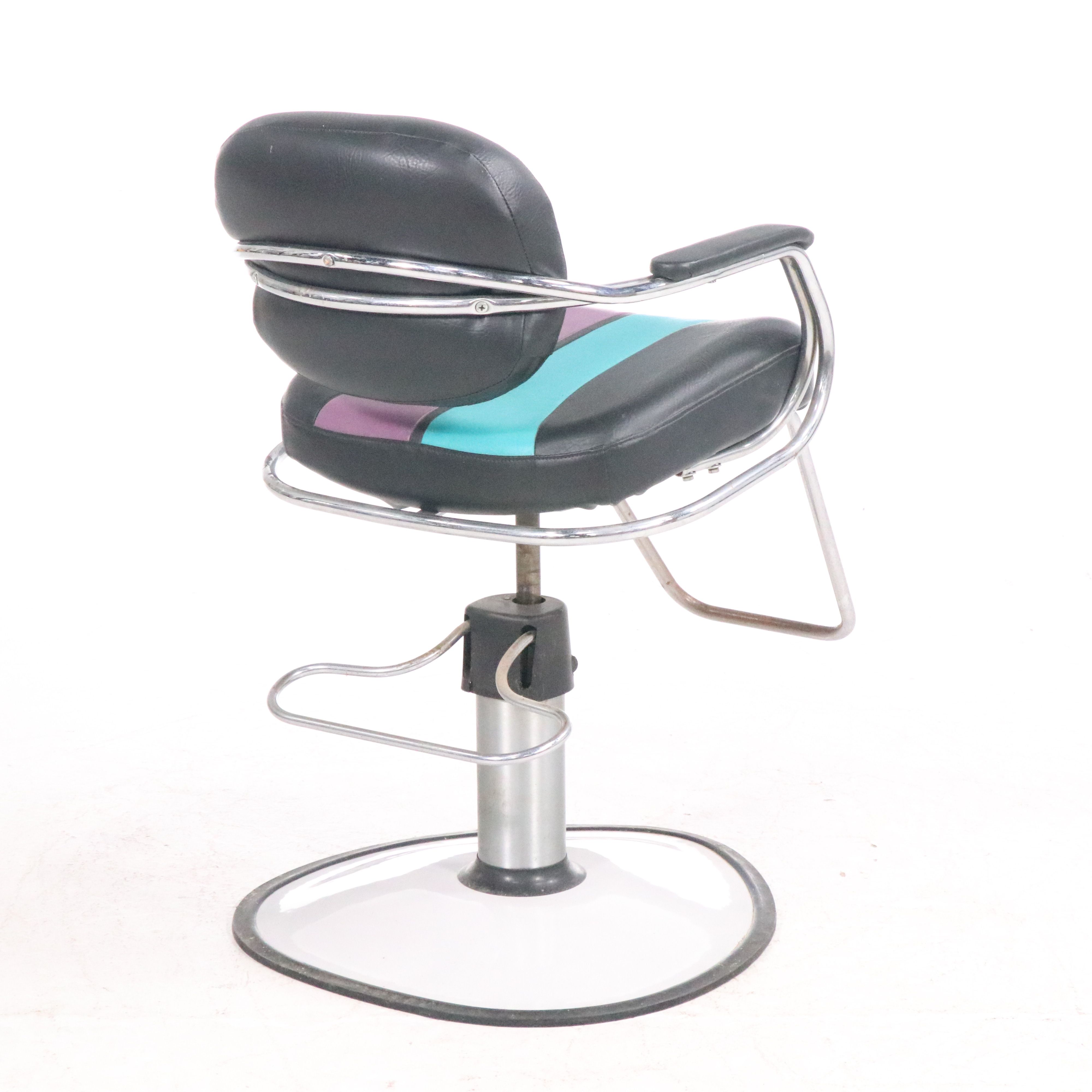 Belvedere Company Faux Leather Upholstered Hydraulic Barber's Chair, Late 20th C