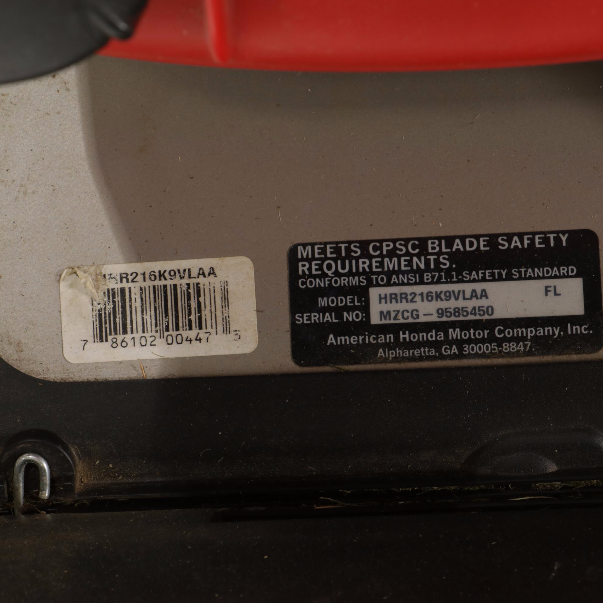 Honda HRR216VLA Gas Powered Lawnmower, 2015