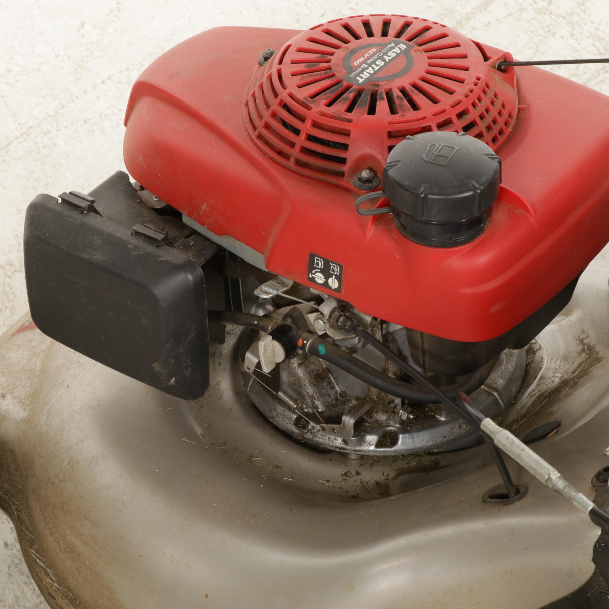 Honda HRR216VLA Gas Powered Lawnmower, 2015