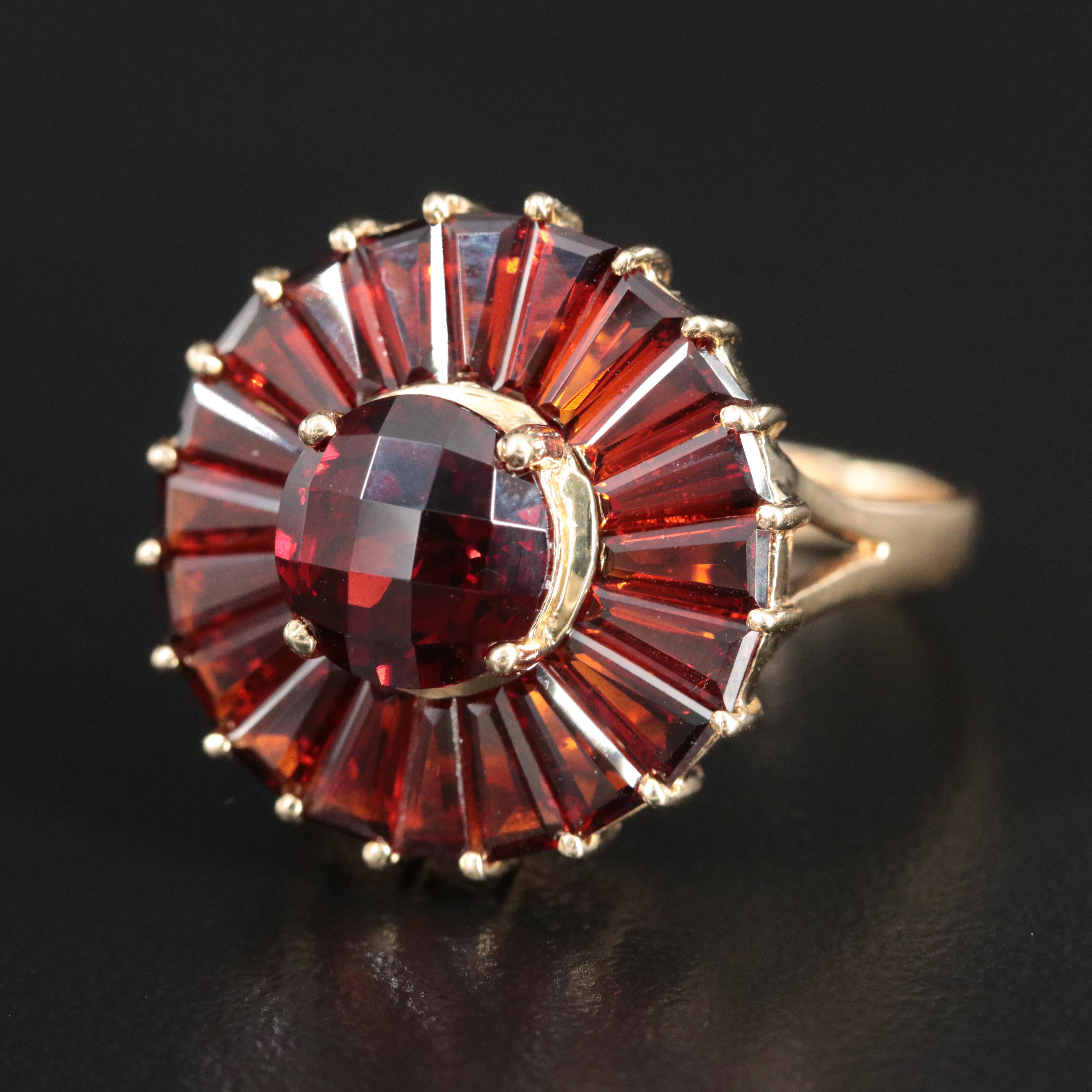 14K Garnet Ballerina RIng
