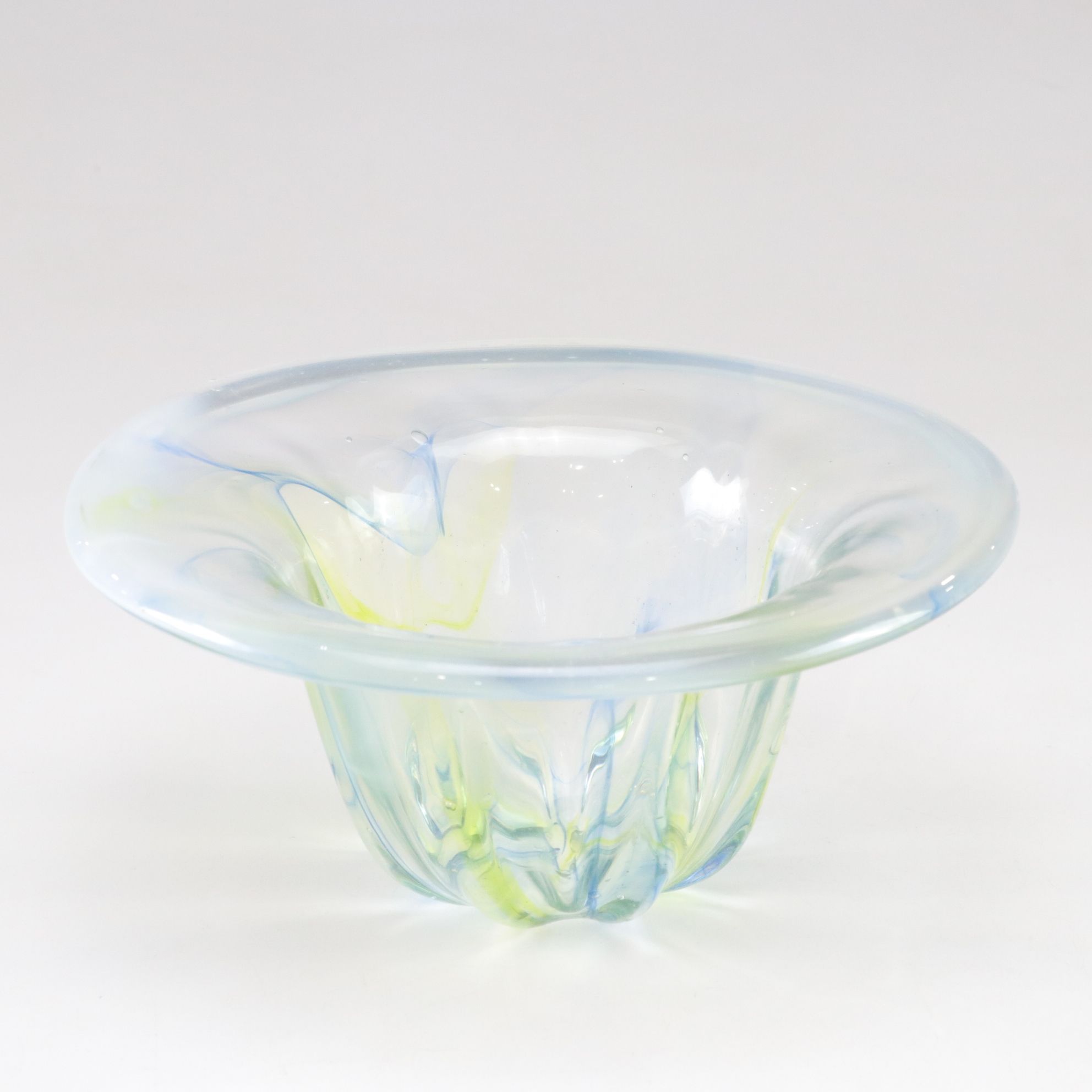Chris Orr Hand-Blown Vase with Swirl and Colored Art Glass Bowls, 1990s