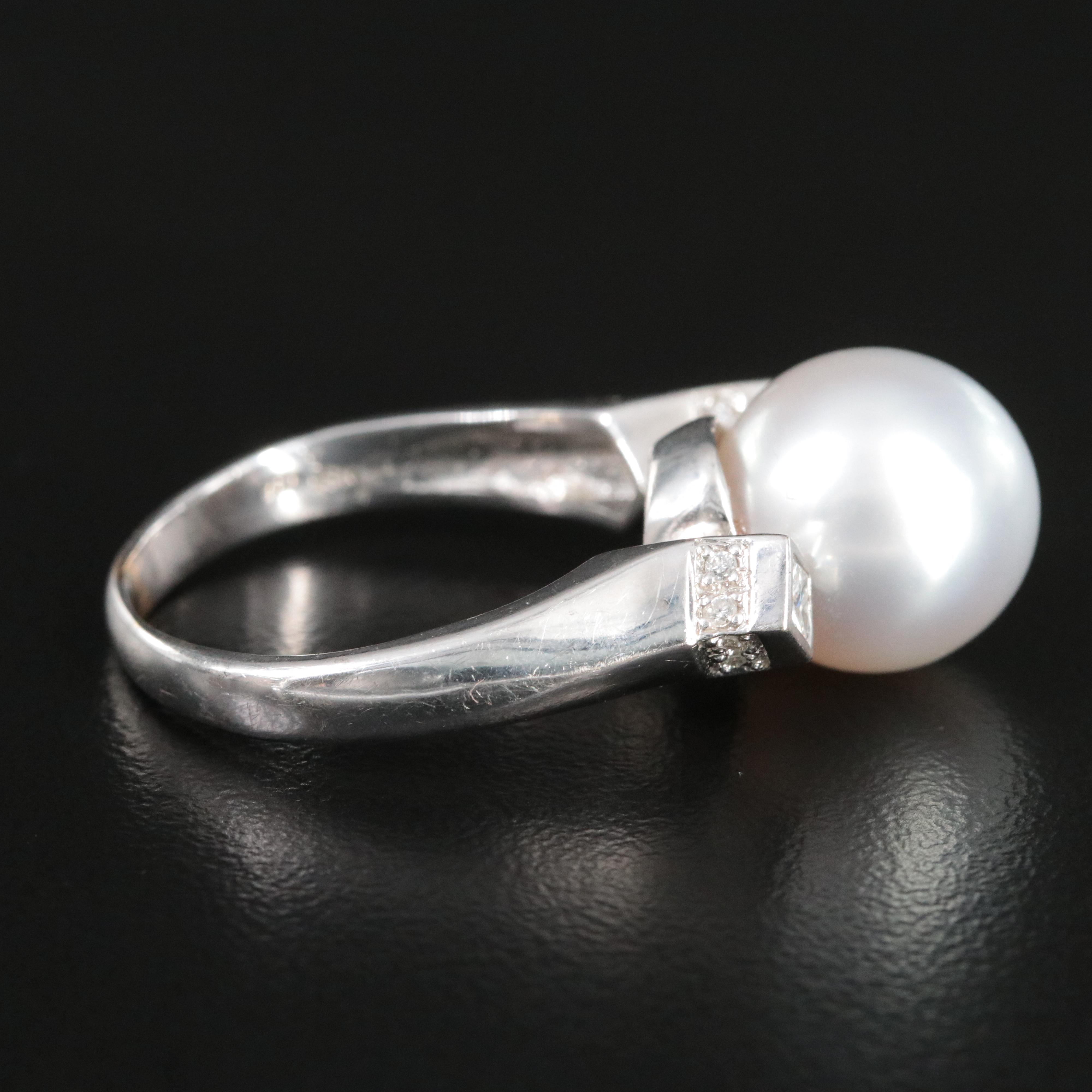 18K Pearl and Diamond Ring