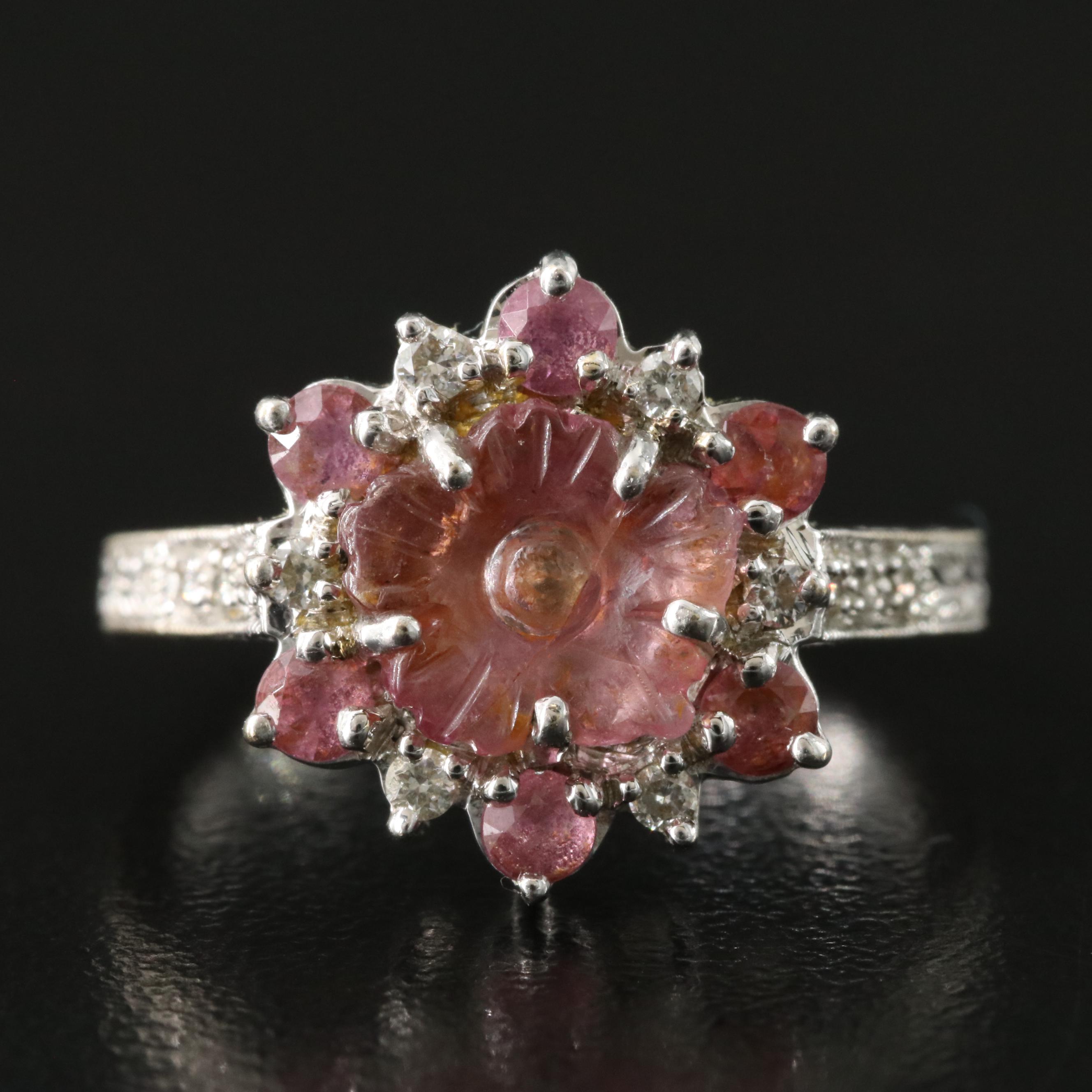 18K Spinel and Diamond Ring