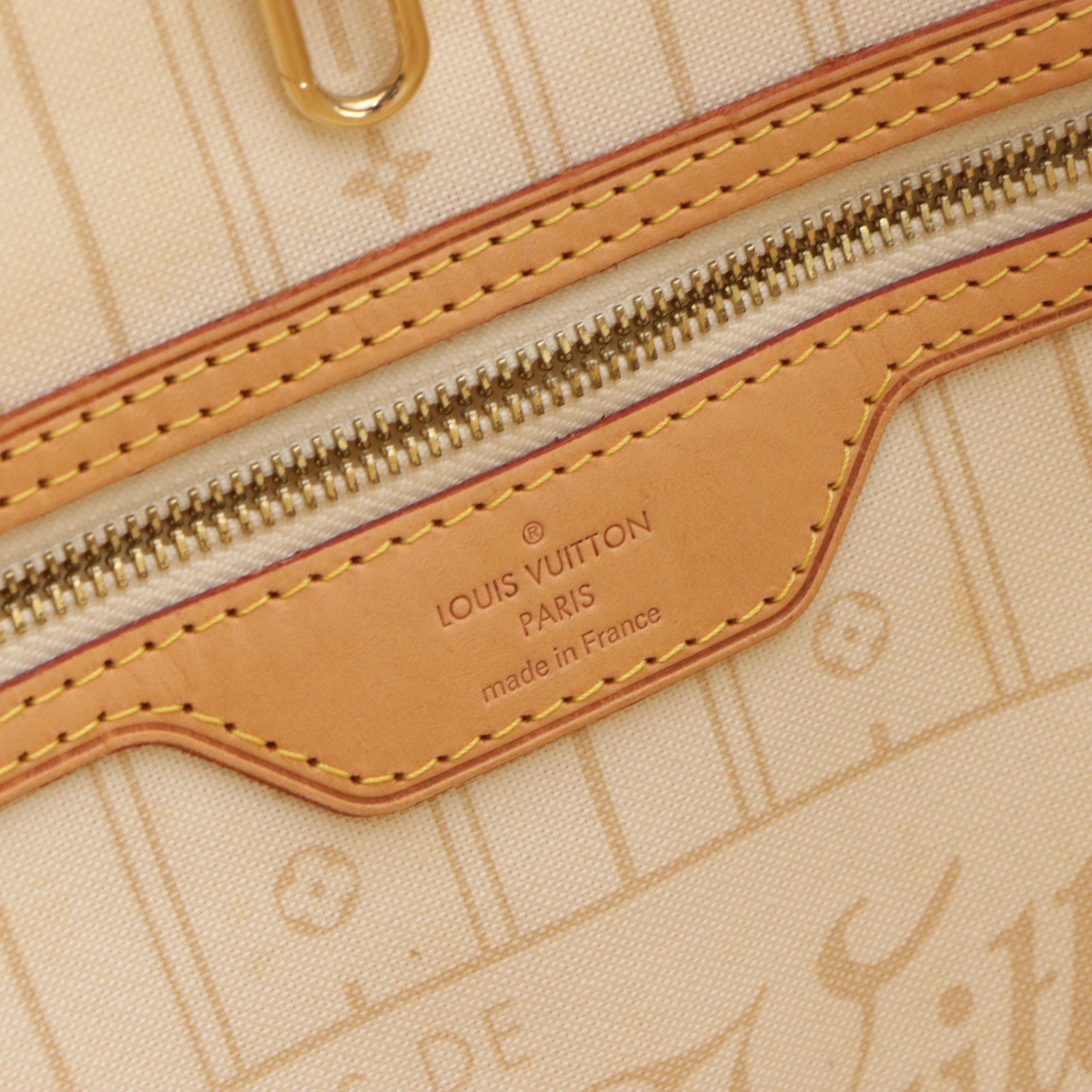 Louis Vuitton Neverfull GM Tote in Damier Azur Canvas and Leather Trim