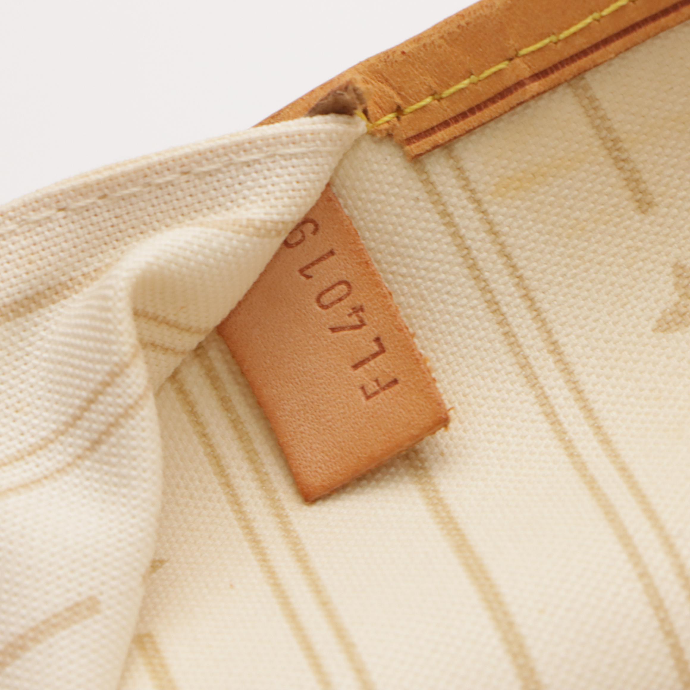 Louis Vuitton Neverfull GM Tote in Damier Azur Canvas and Leather Trim