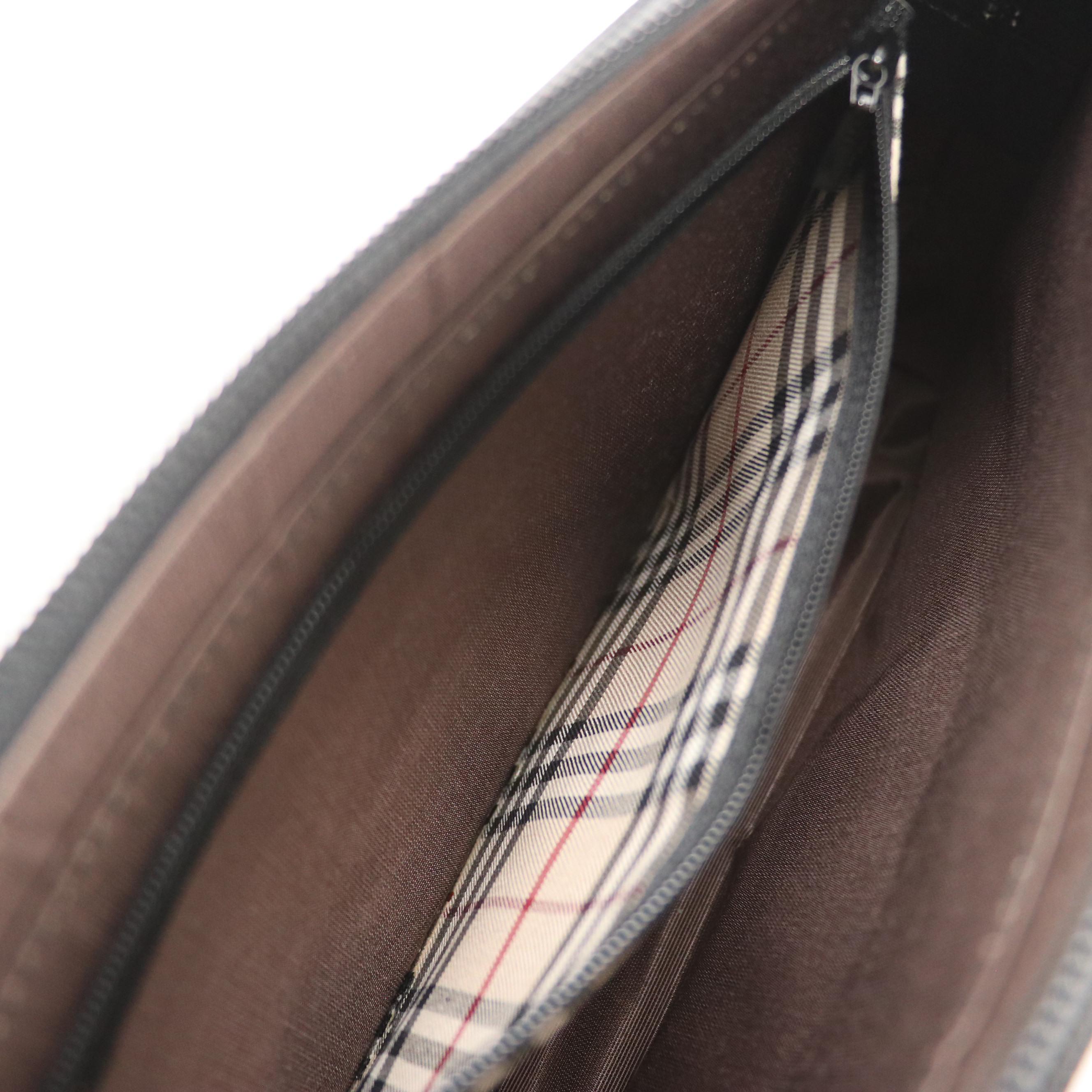 Burberry Shoulder Bag in Black Saffiano Leather, With Tag