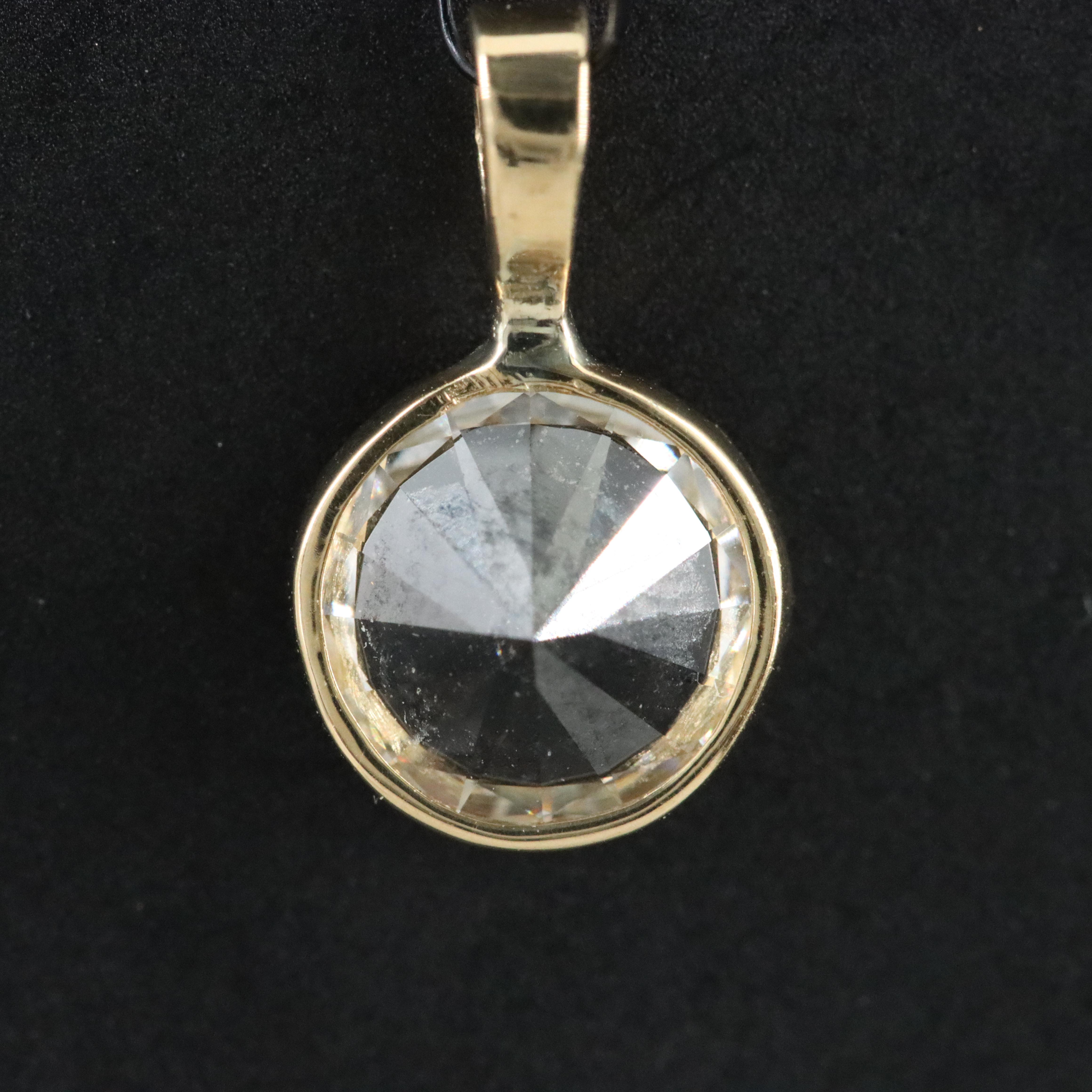 18K 1.09 CT Lab Grown Diamond Pendant with IGI Report