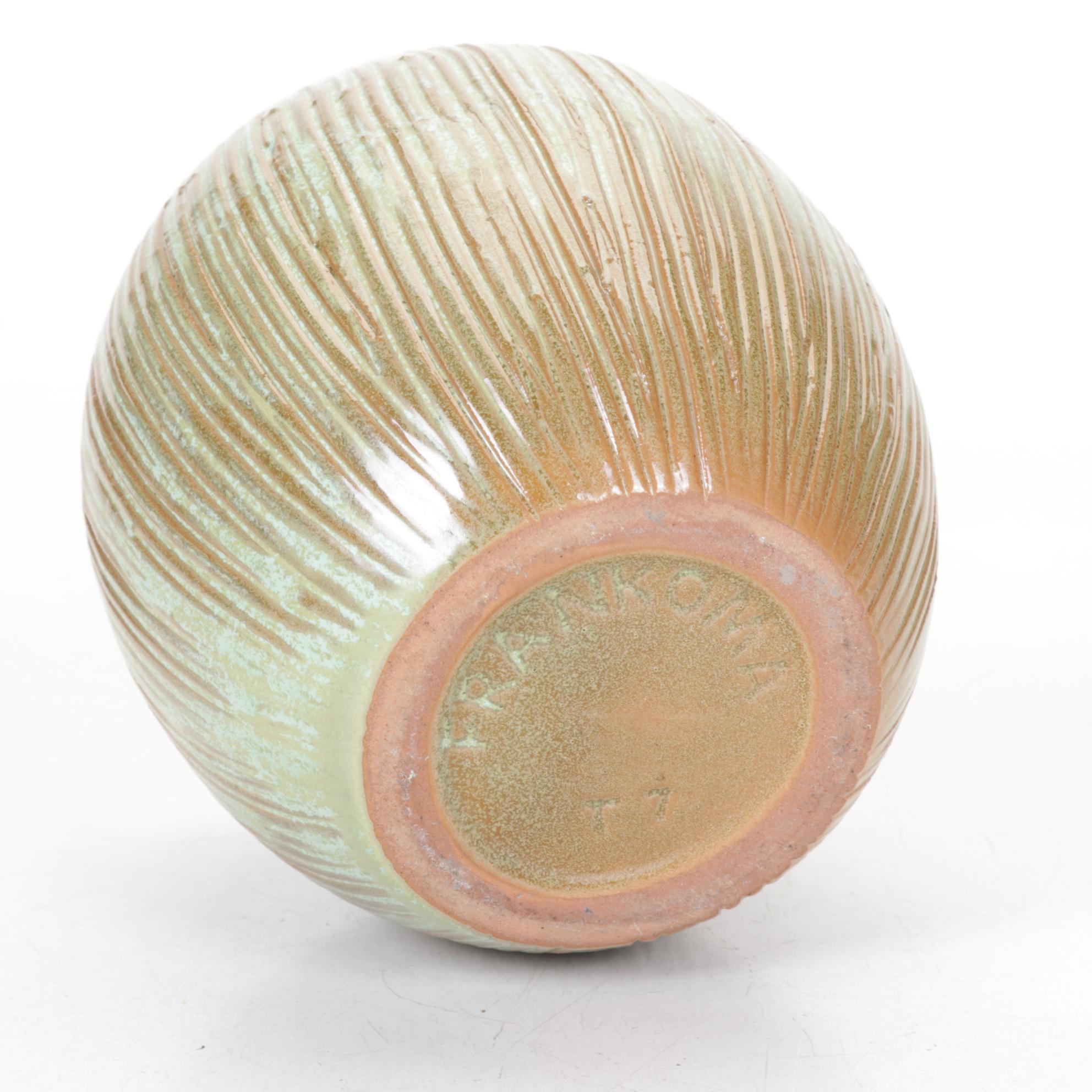 Hand-Thrown Pottery Bowls with Francoma Vase, Late 20th Century