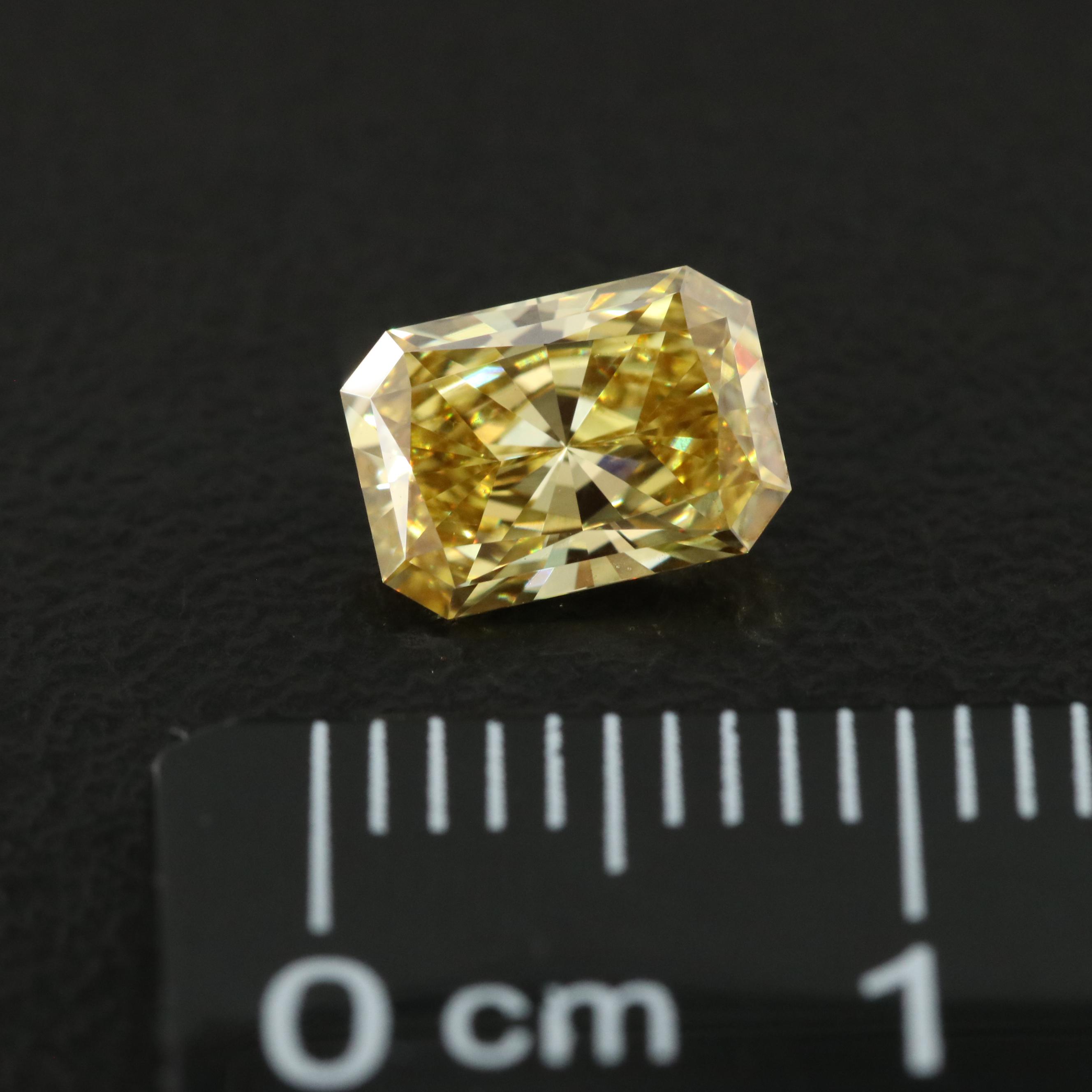 Loose 1.03 CT Lab Grown Fancy Yellow Diamond with IGI Report