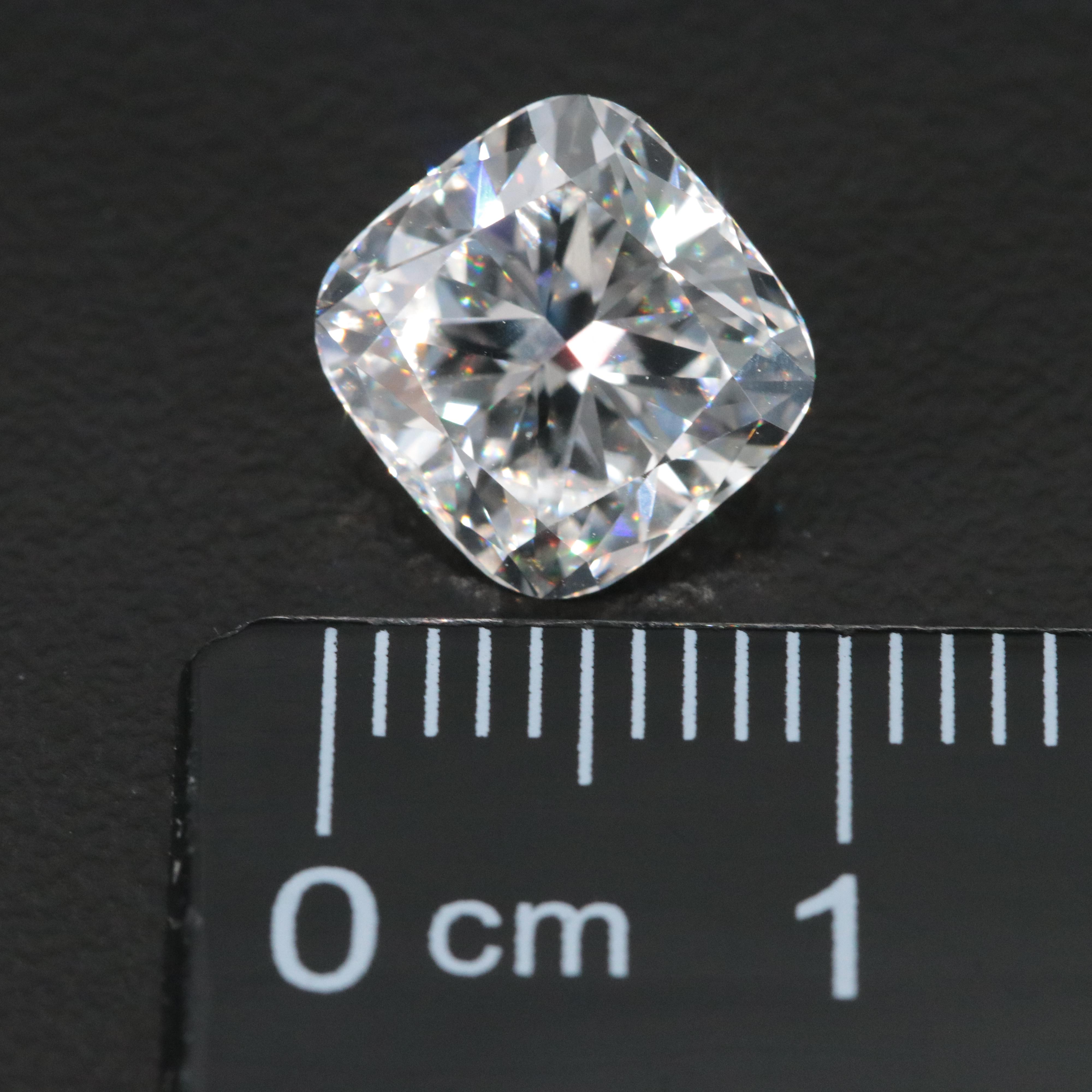Loose 3.09 CT Lab Grown Diamond with IGI Report