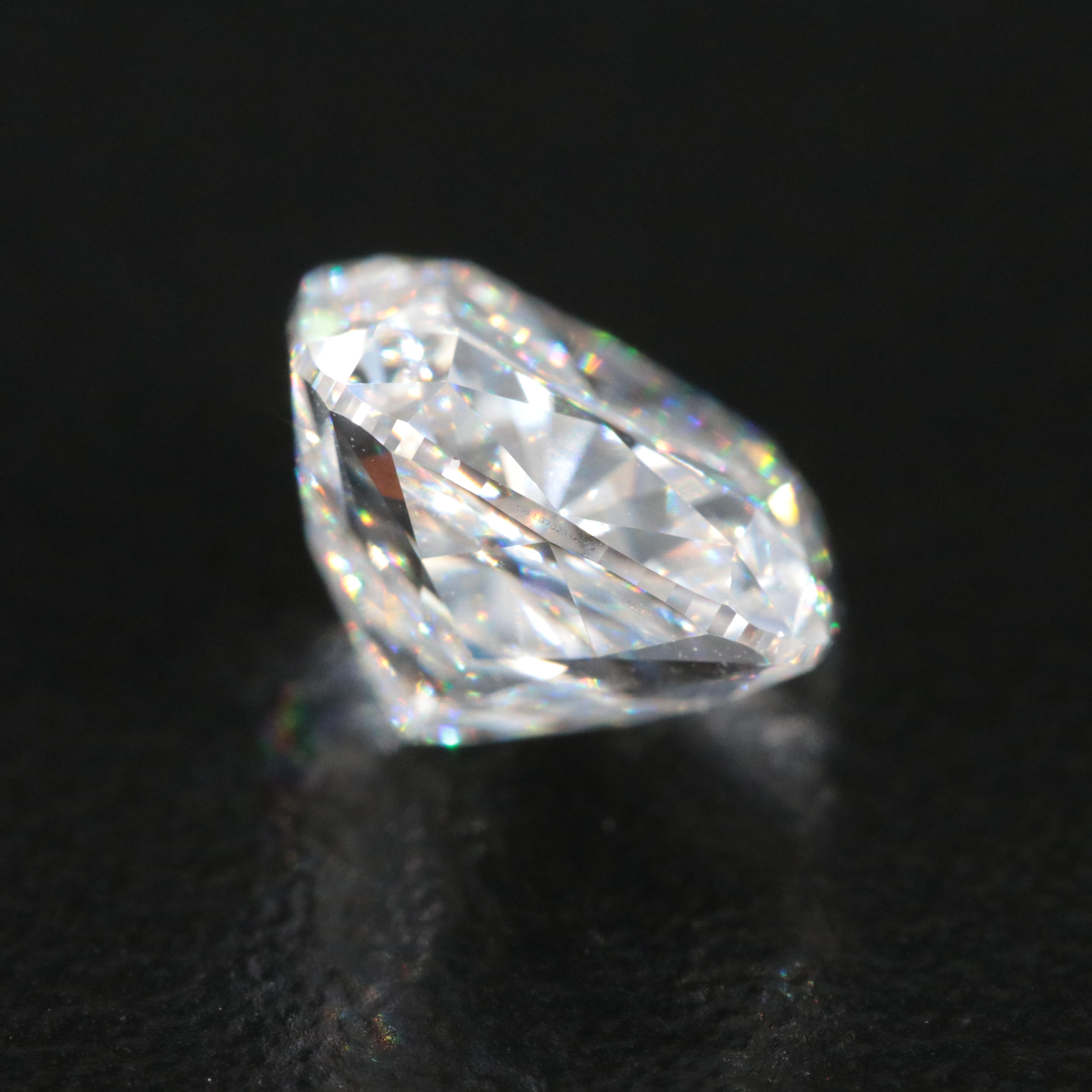 Loose 3.09 CT Lab Grown Diamond with IGI Report