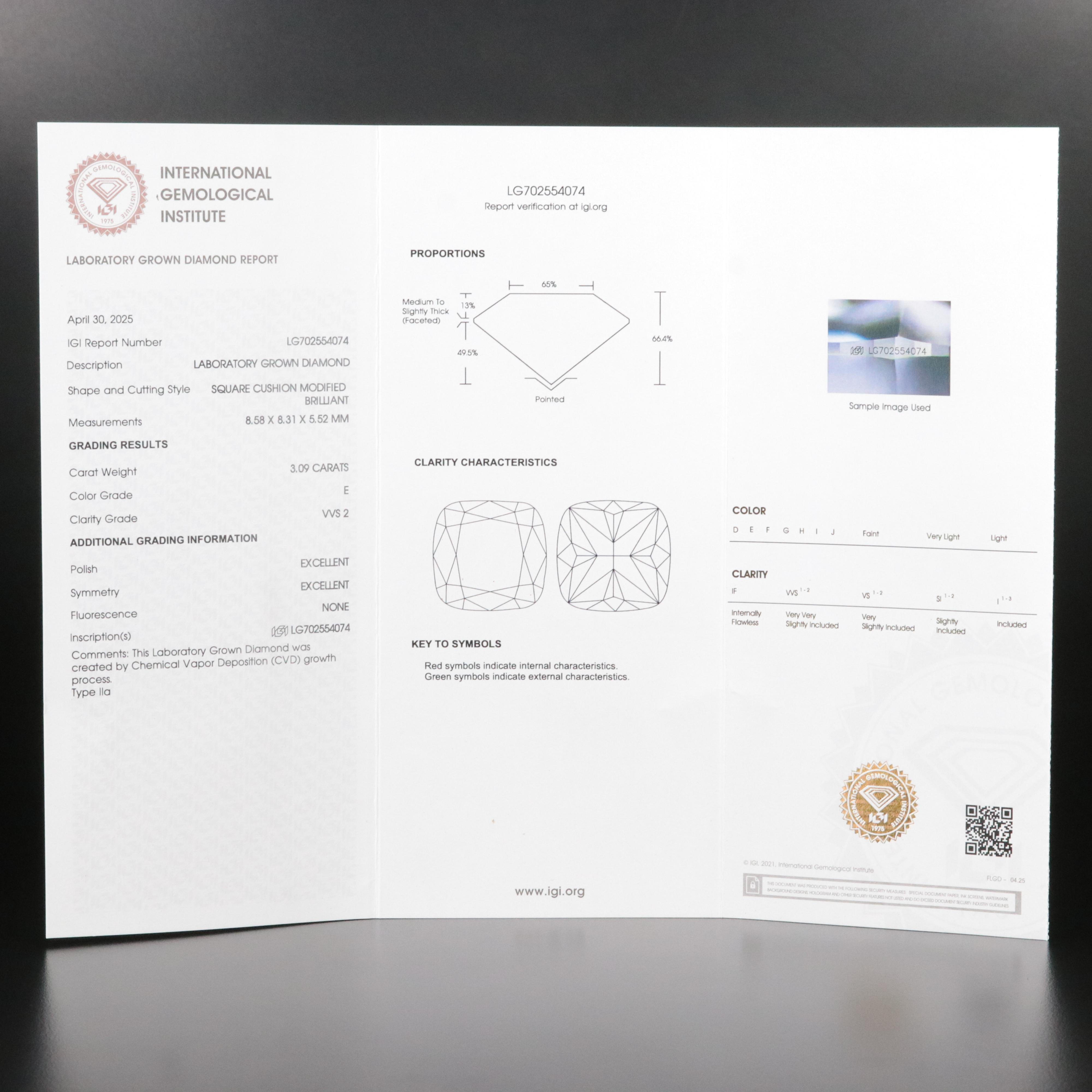 Loose 3.09 CT Lab Grown Diamond with IGI Report