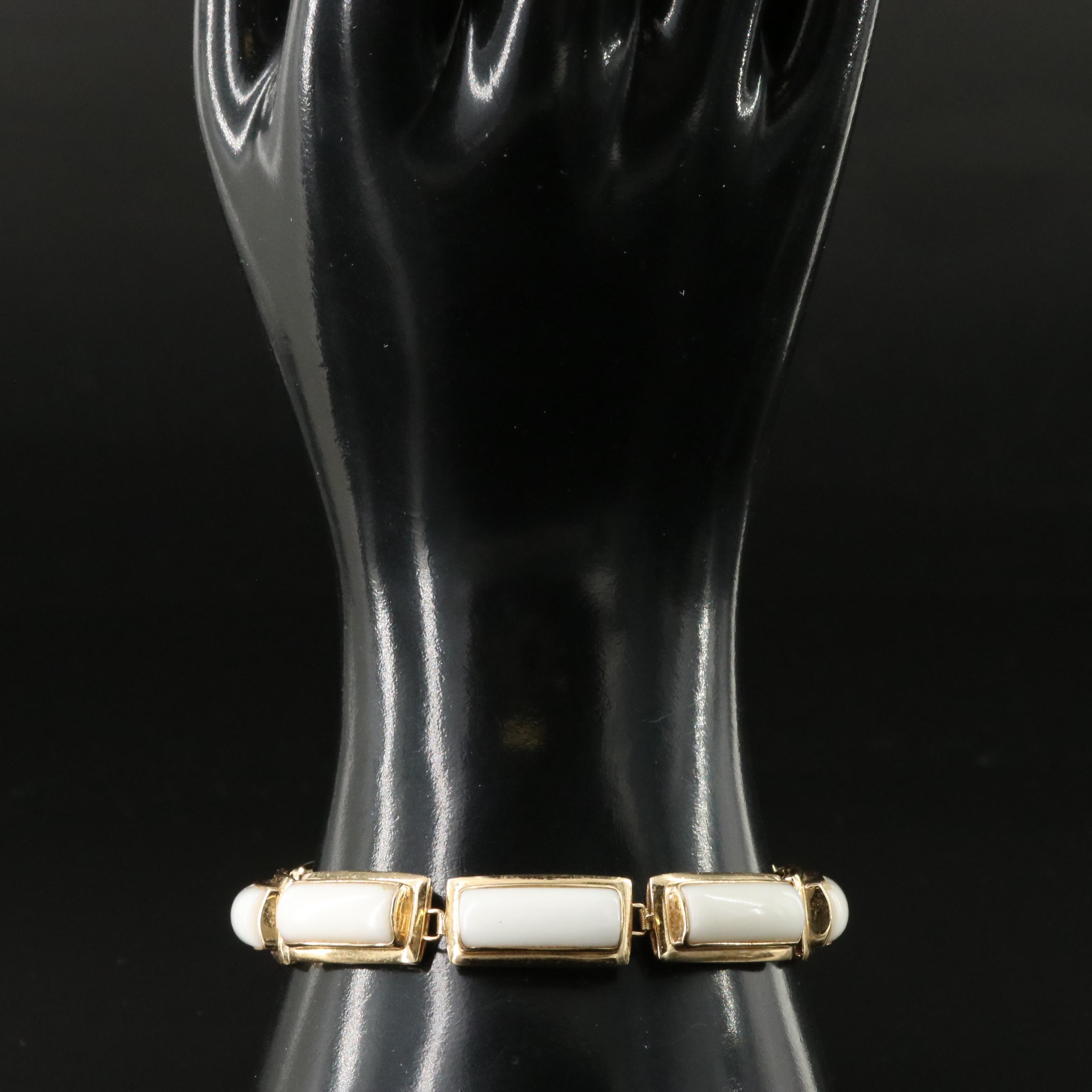 14K Coral Link Bracelet