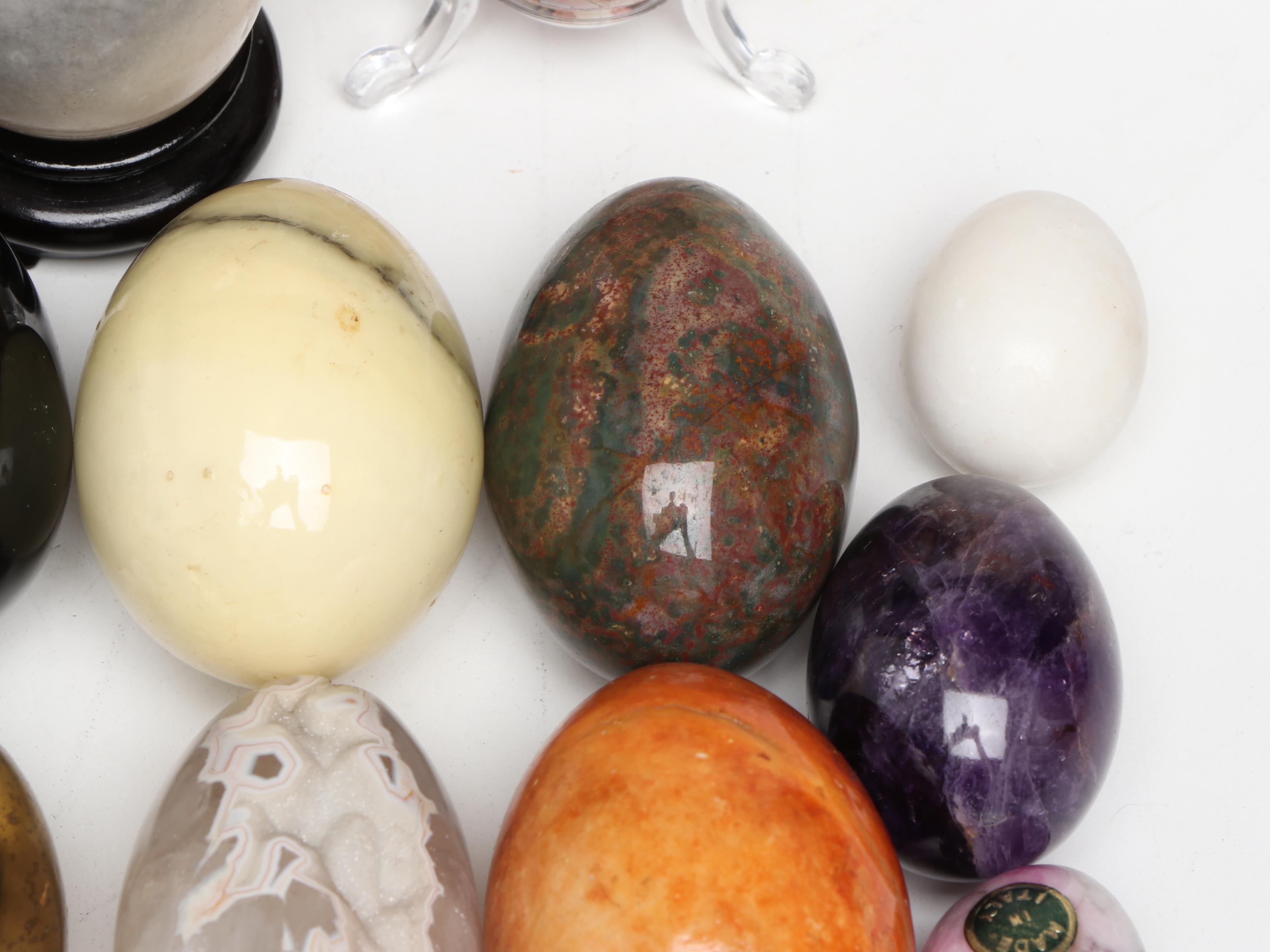 Lefton Egg & Chicken Form Porcelain Box with Assorted Polished Stone Eggs
