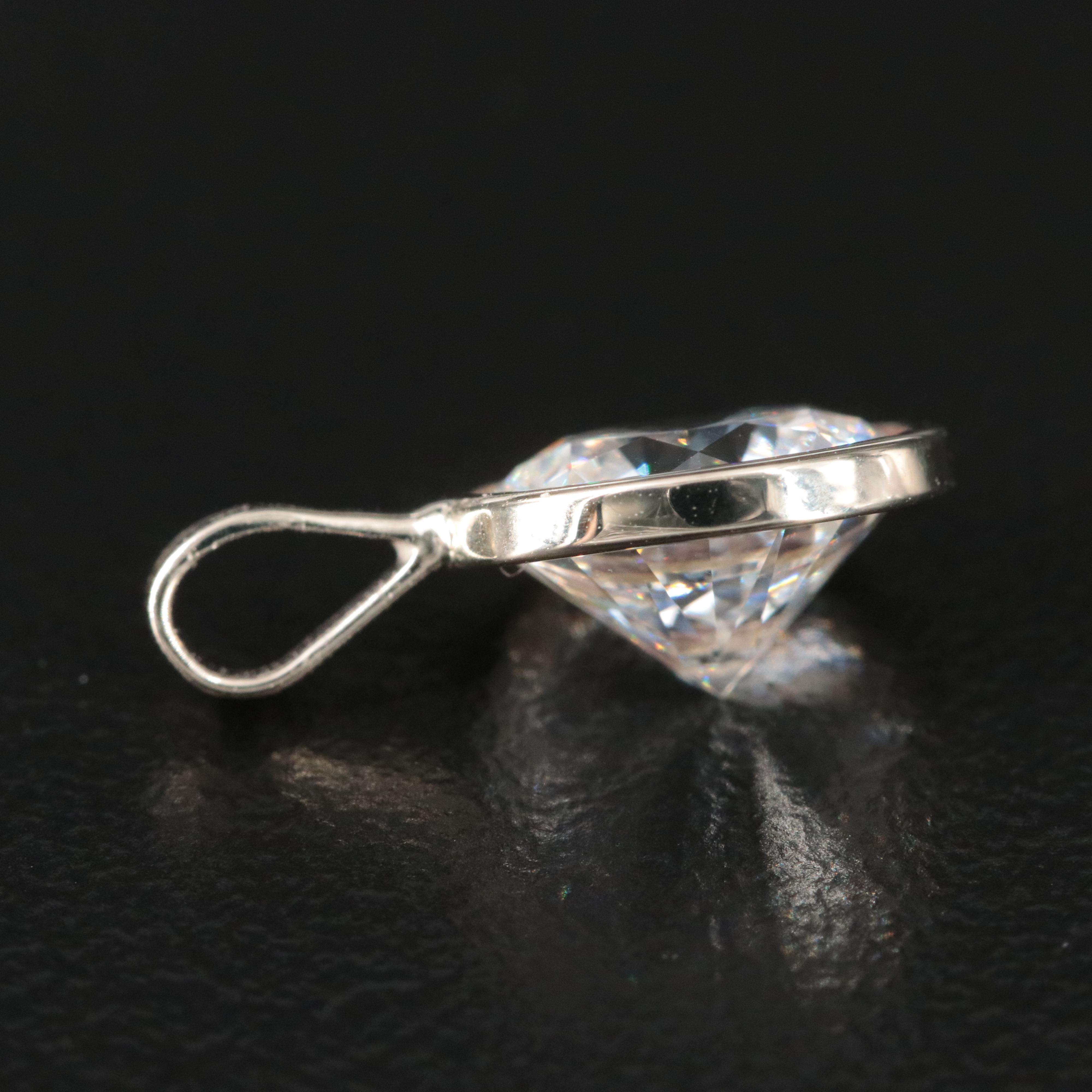 14K 2.06 CT Lab Grown Diamond Pendant with IGI Report