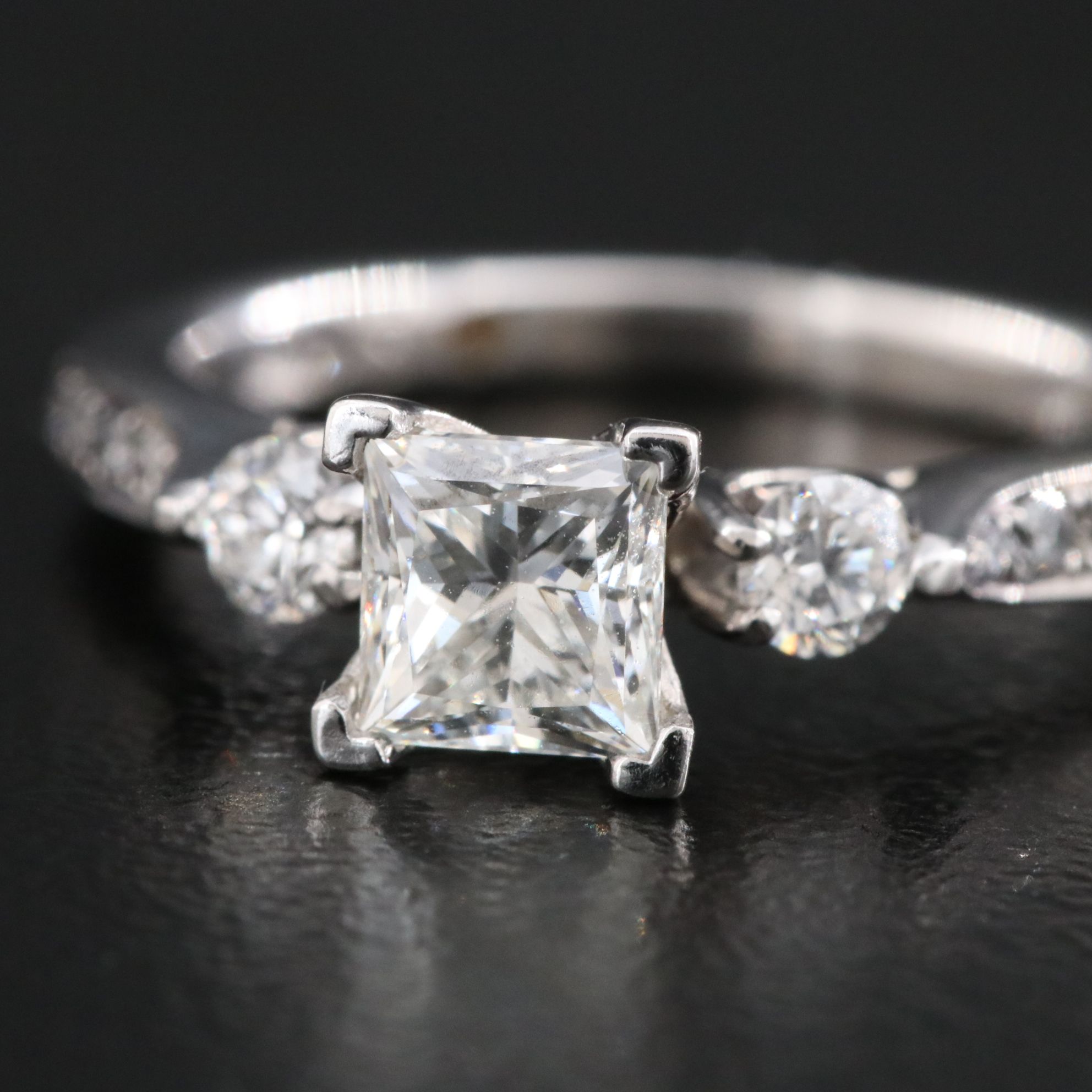 14K 0.90 CTW Diamond and Lab Grown Diamond Ring