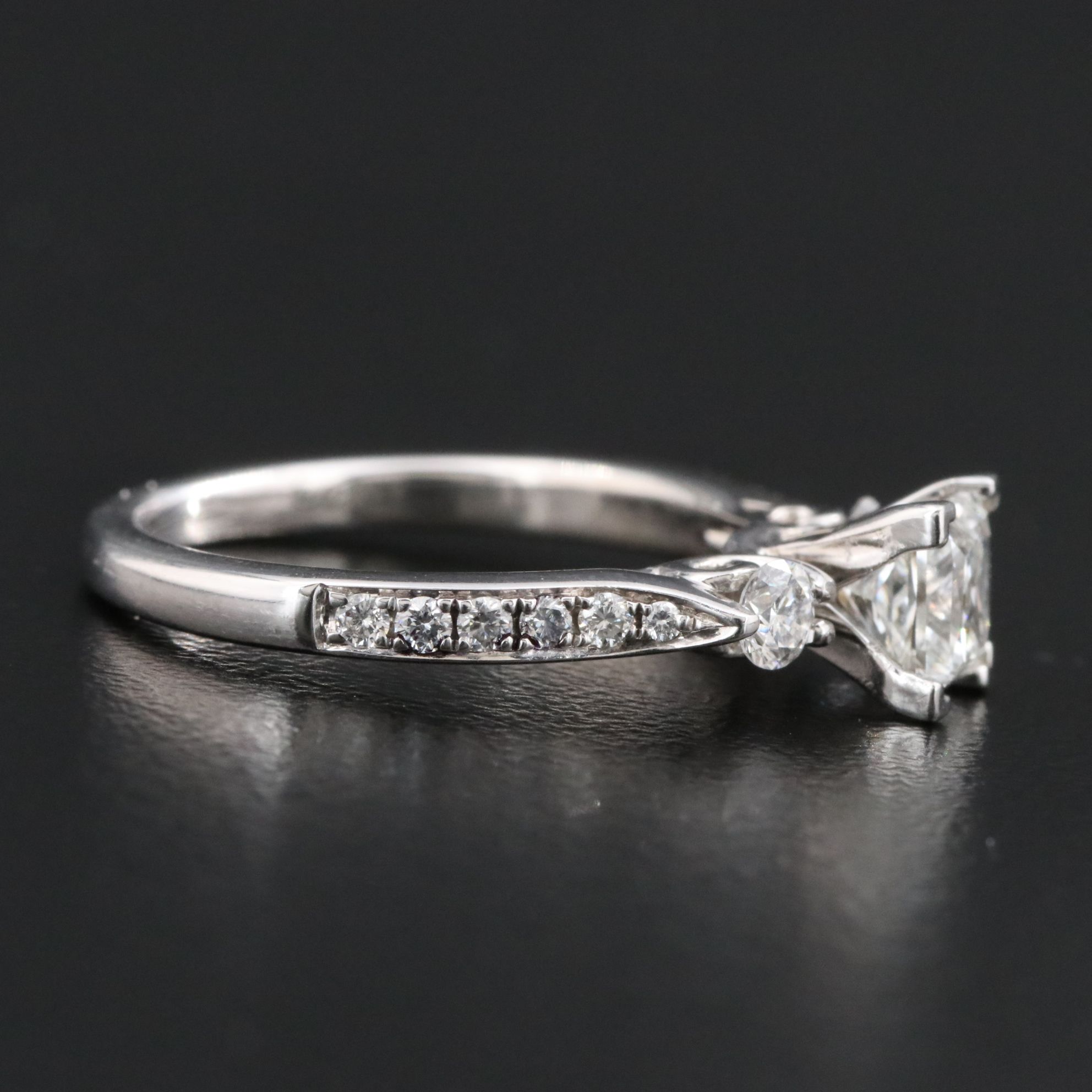 14K 0.90 CTW Diamond and Lab Grown Diamond Ring