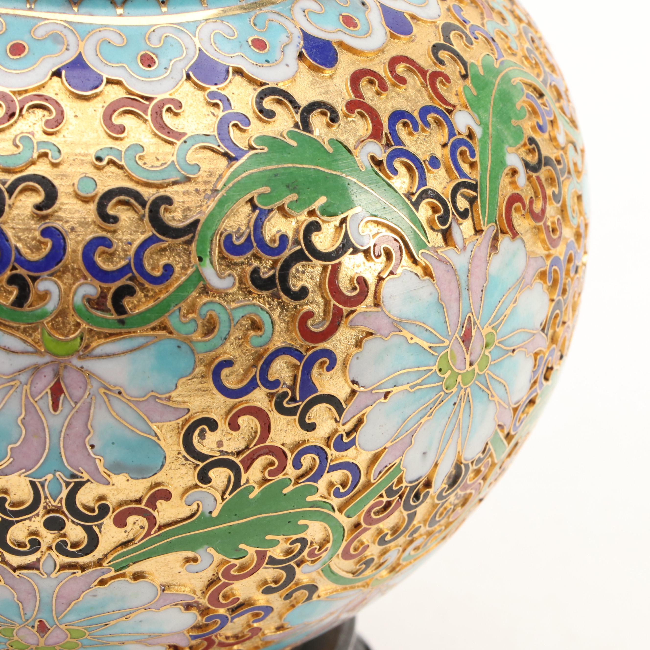 Chinese Cloisonné Vase and Guardian Lion Finialed Lidded Jar Collection