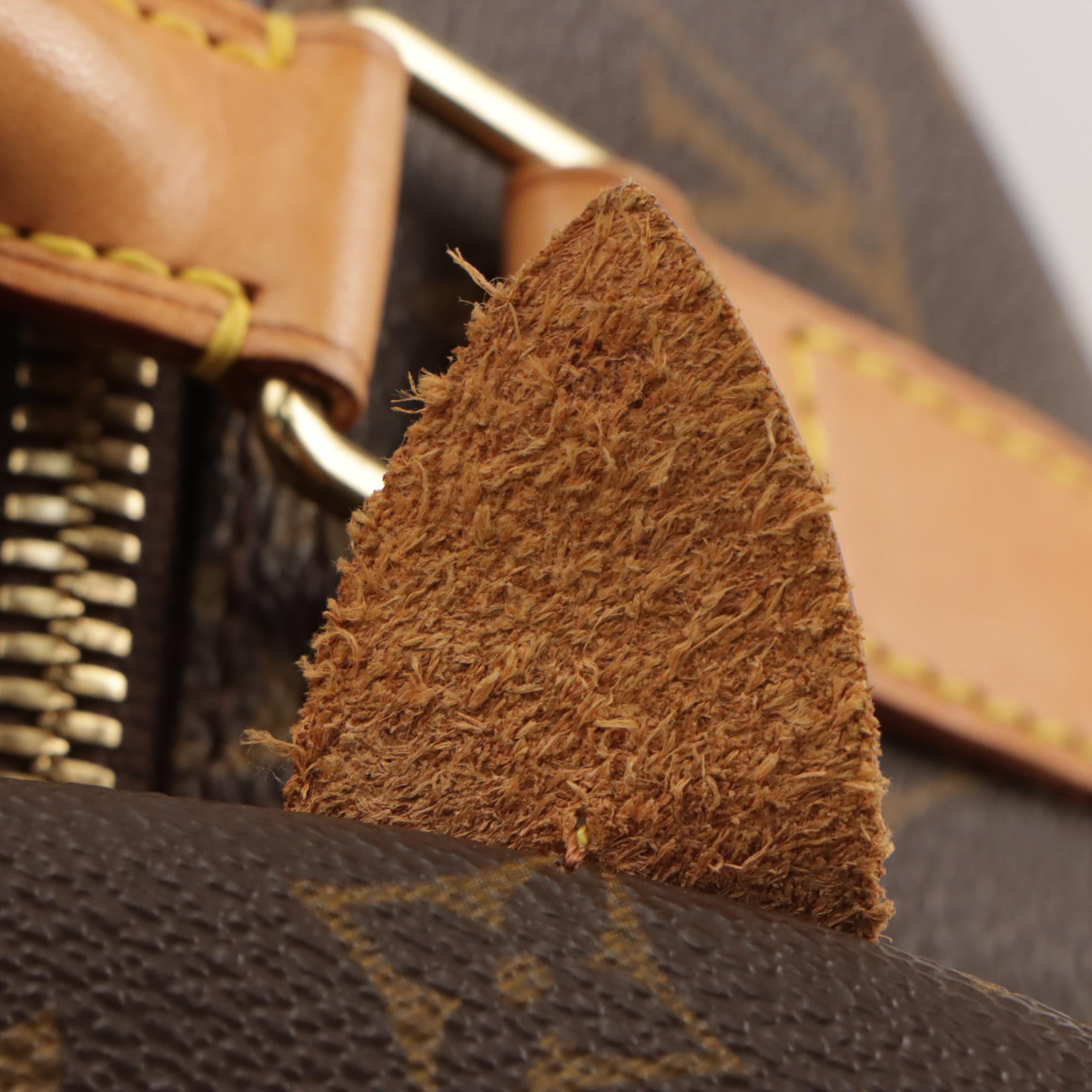 Louis Vuitton Keepall Bandoulière 50 in Monogram Canvas and Vachetta Leather