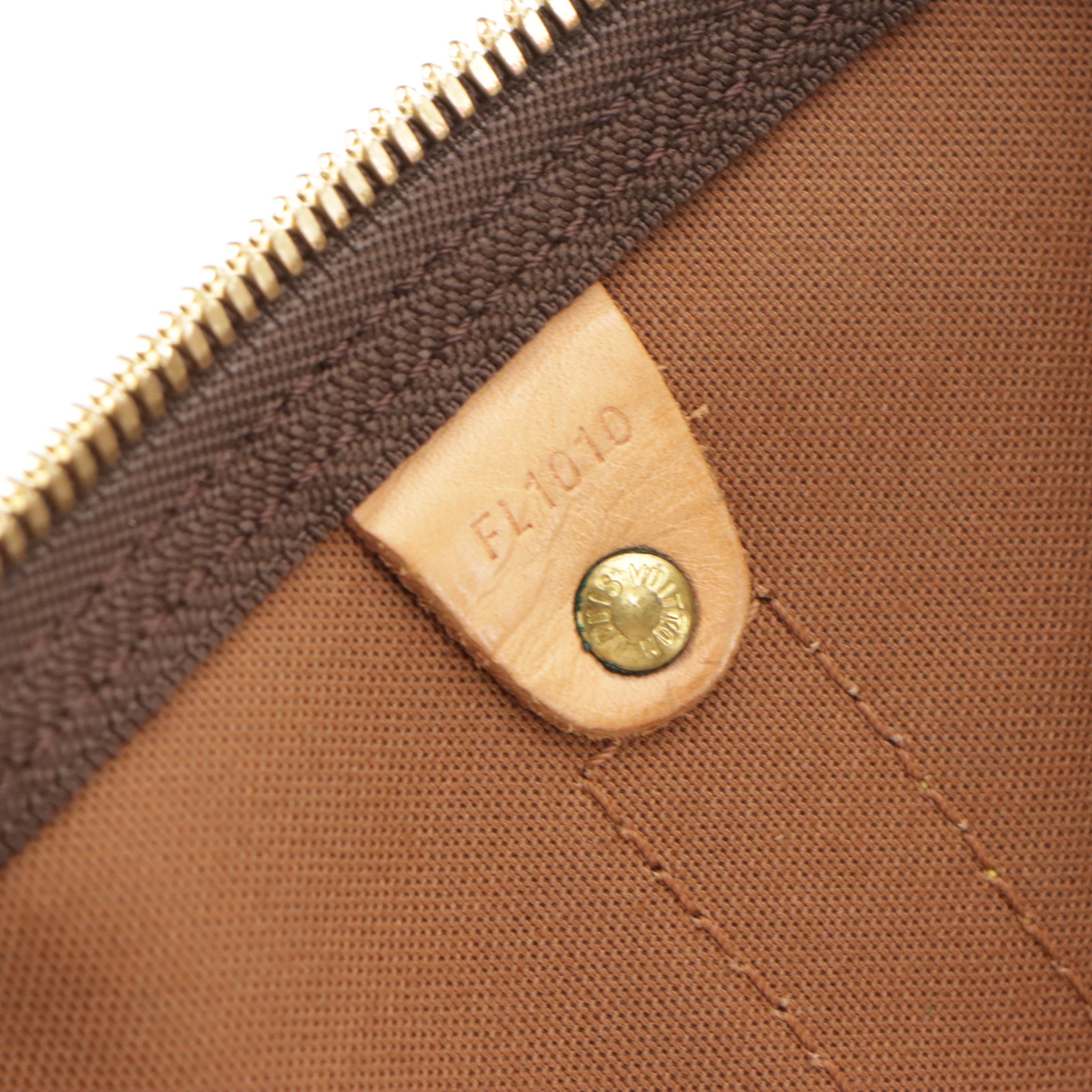 Louis Vuitton Keepall Bandoulière 50 in Monogram Canvas and Vachetta Leather