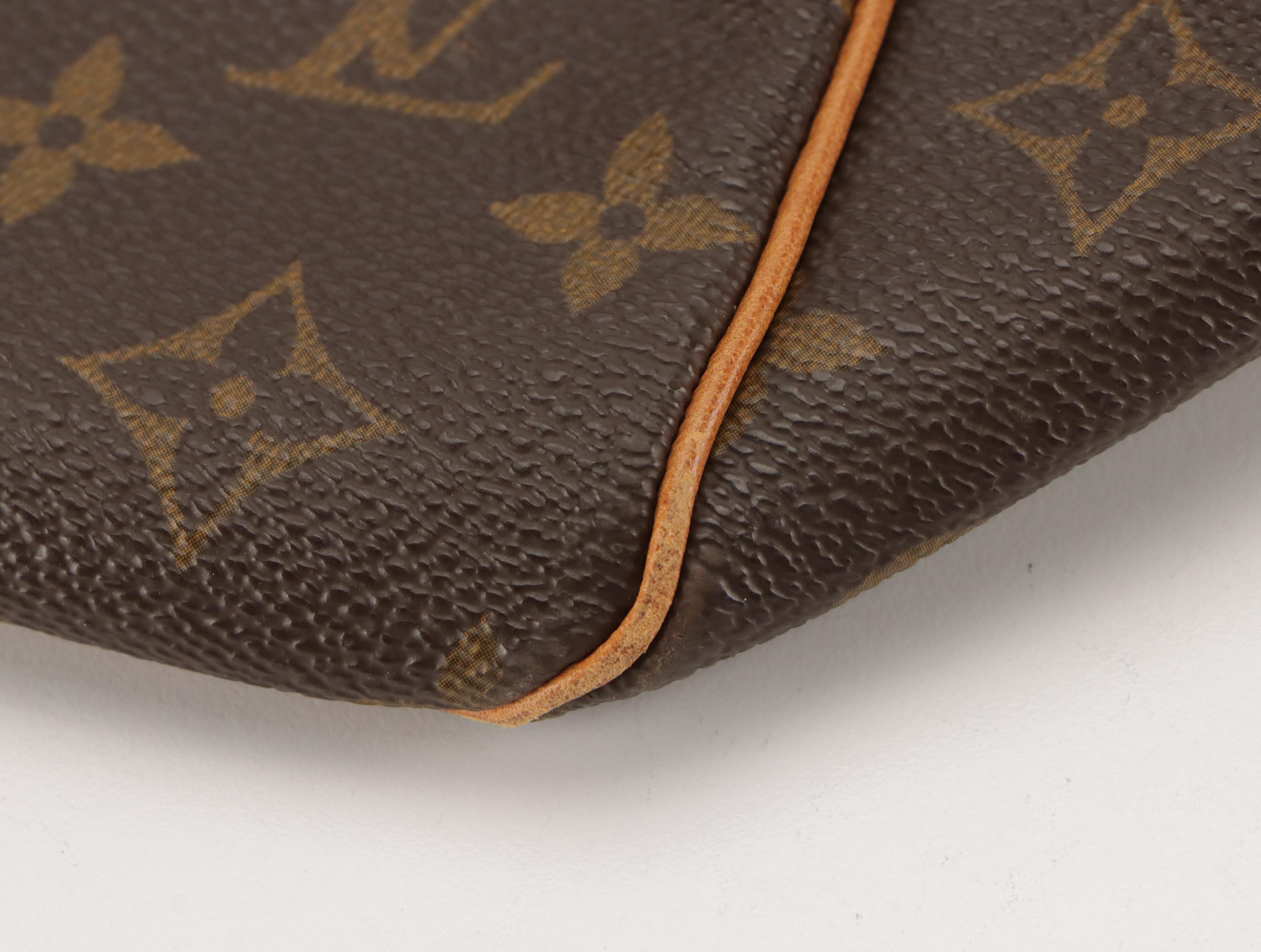 Louis Vuitton Keepall Bandoulière 50 in Monogram Canvas and Vachetta Leather