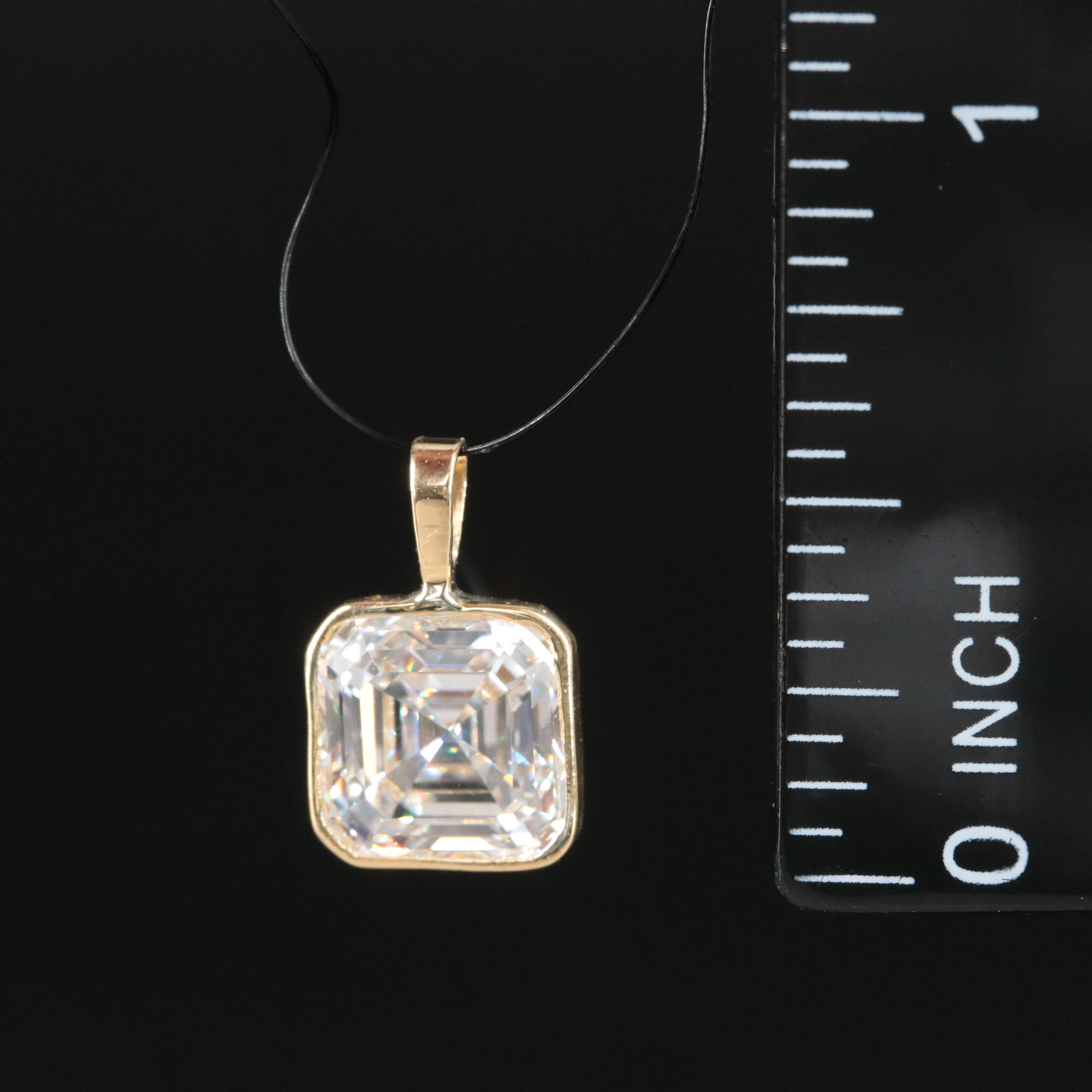 18K 3.56 CT Lab Grown Diamond Pendant with IGI Report