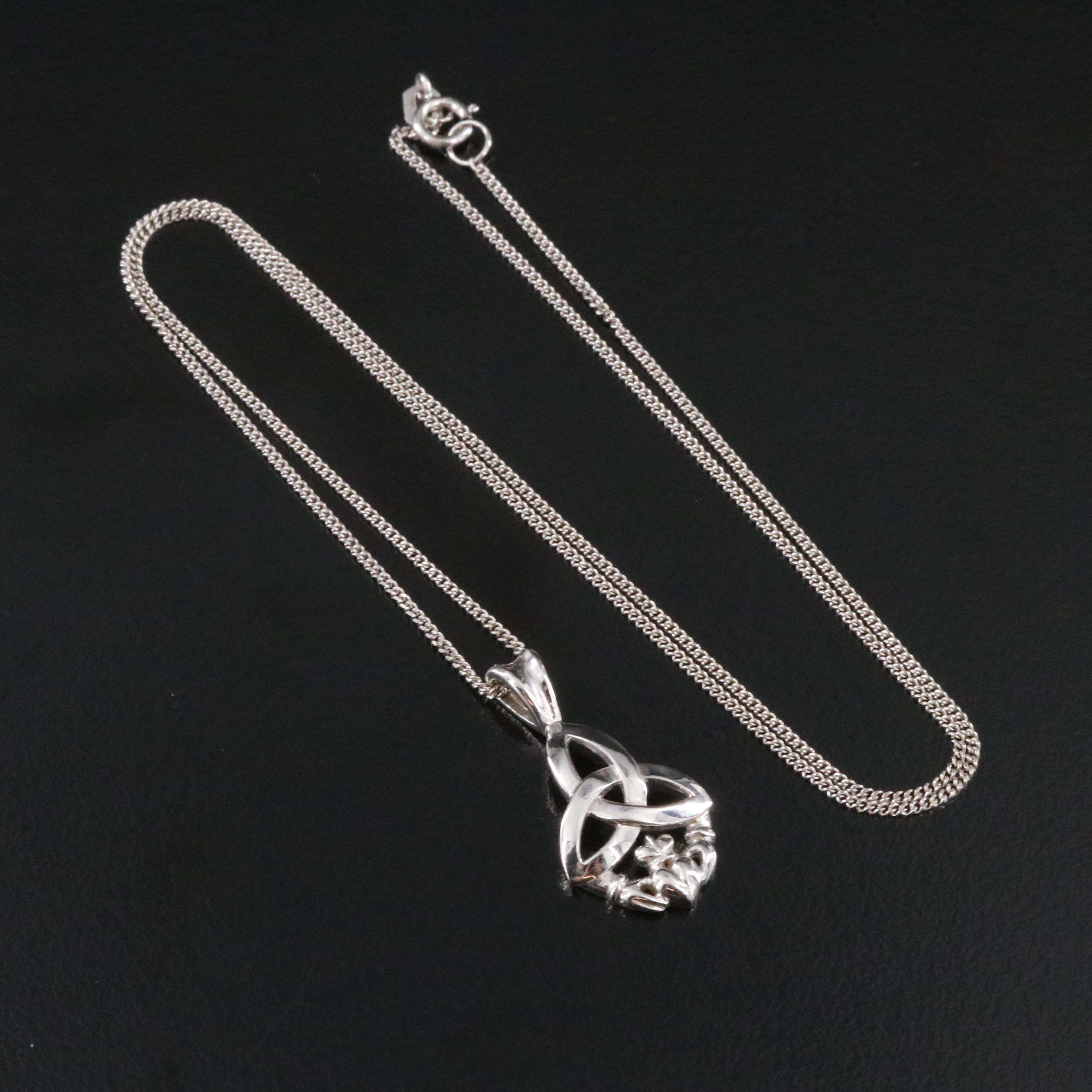10K Trinity Knot Claddagh Pendant Necklace