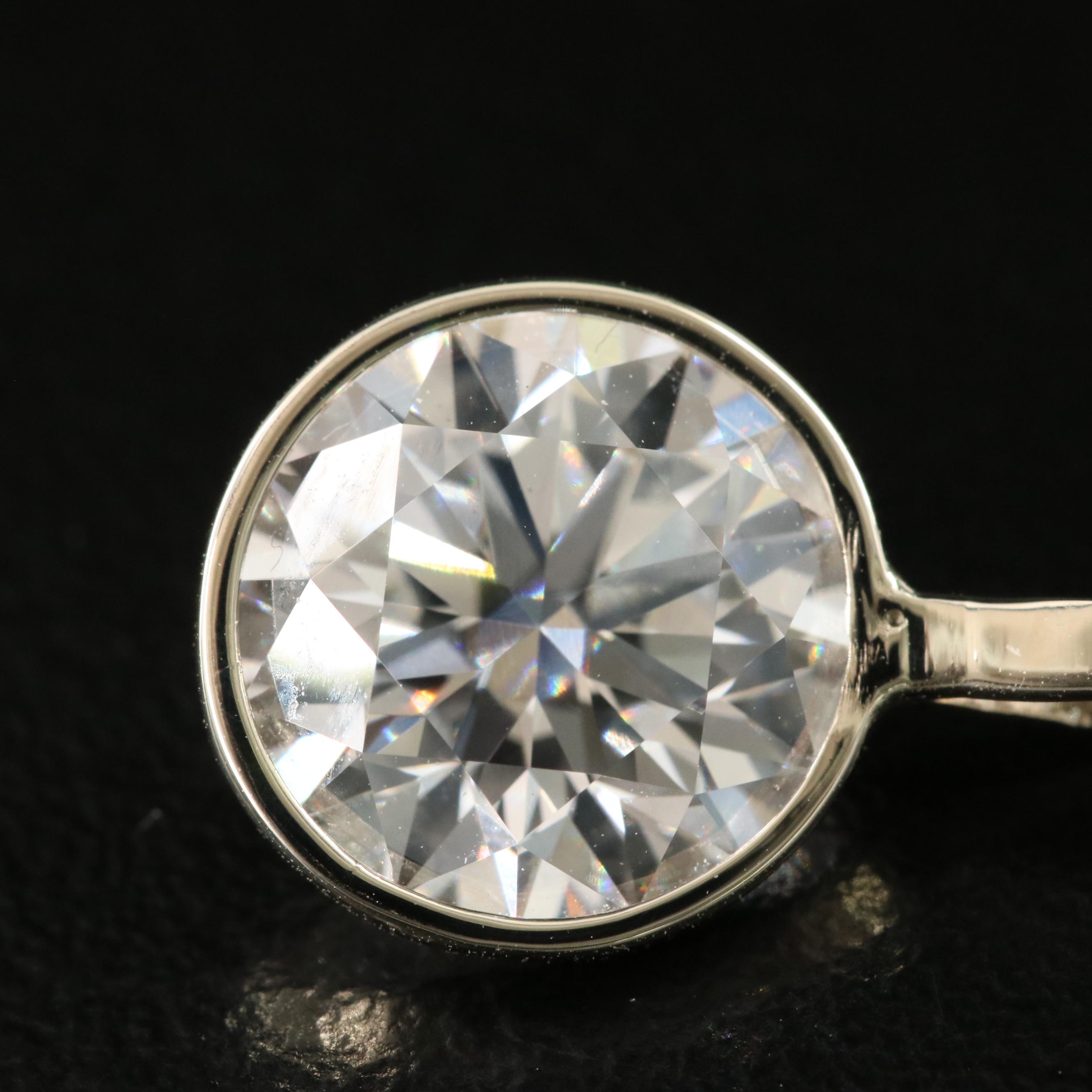 14K 3.09 CT Lab Grown Diamond Pendant with IGI Report