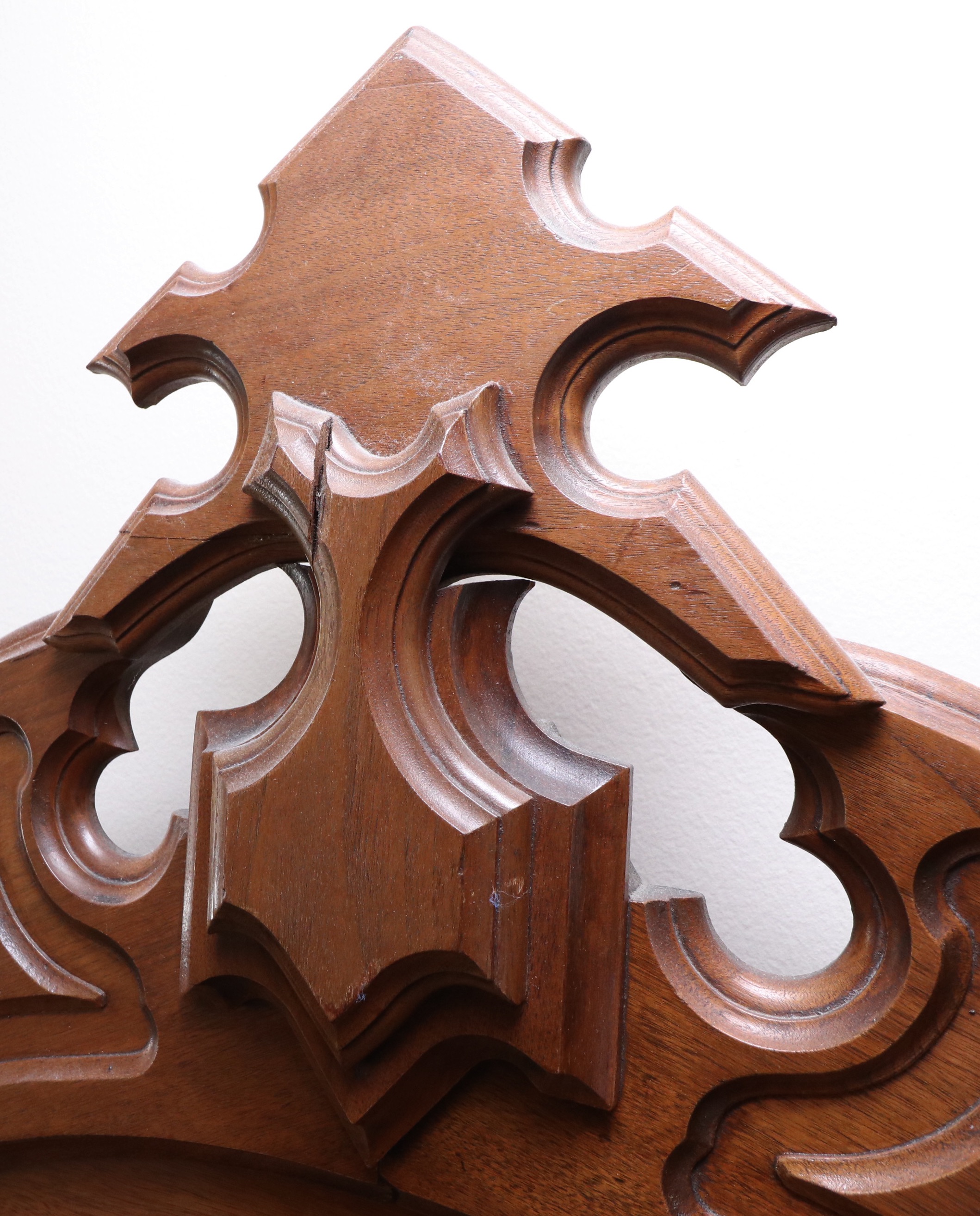 Late Victorian Walnut Queen Bed, Oak and Marble Side Table, Late 19th Century