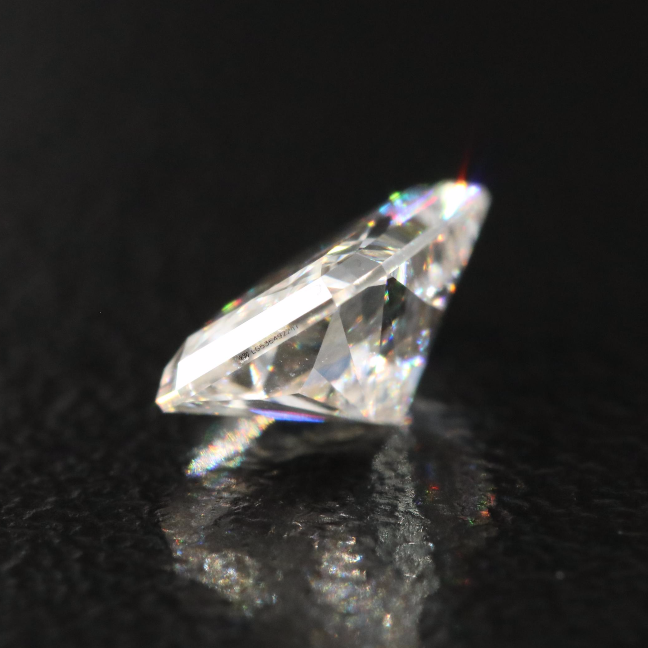 Loose 1.10 CT Lab Grown Diamond with IGI Report